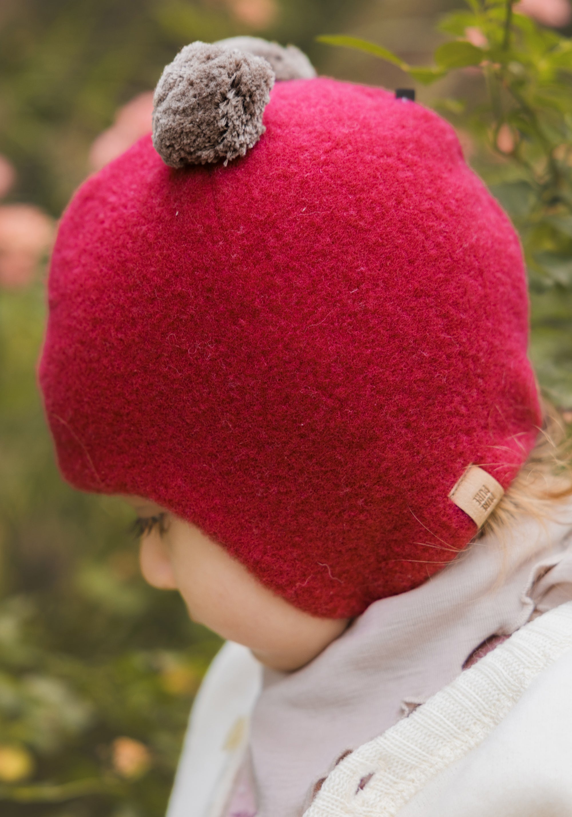 Căciulă fleece din lână merinos - Berry Red