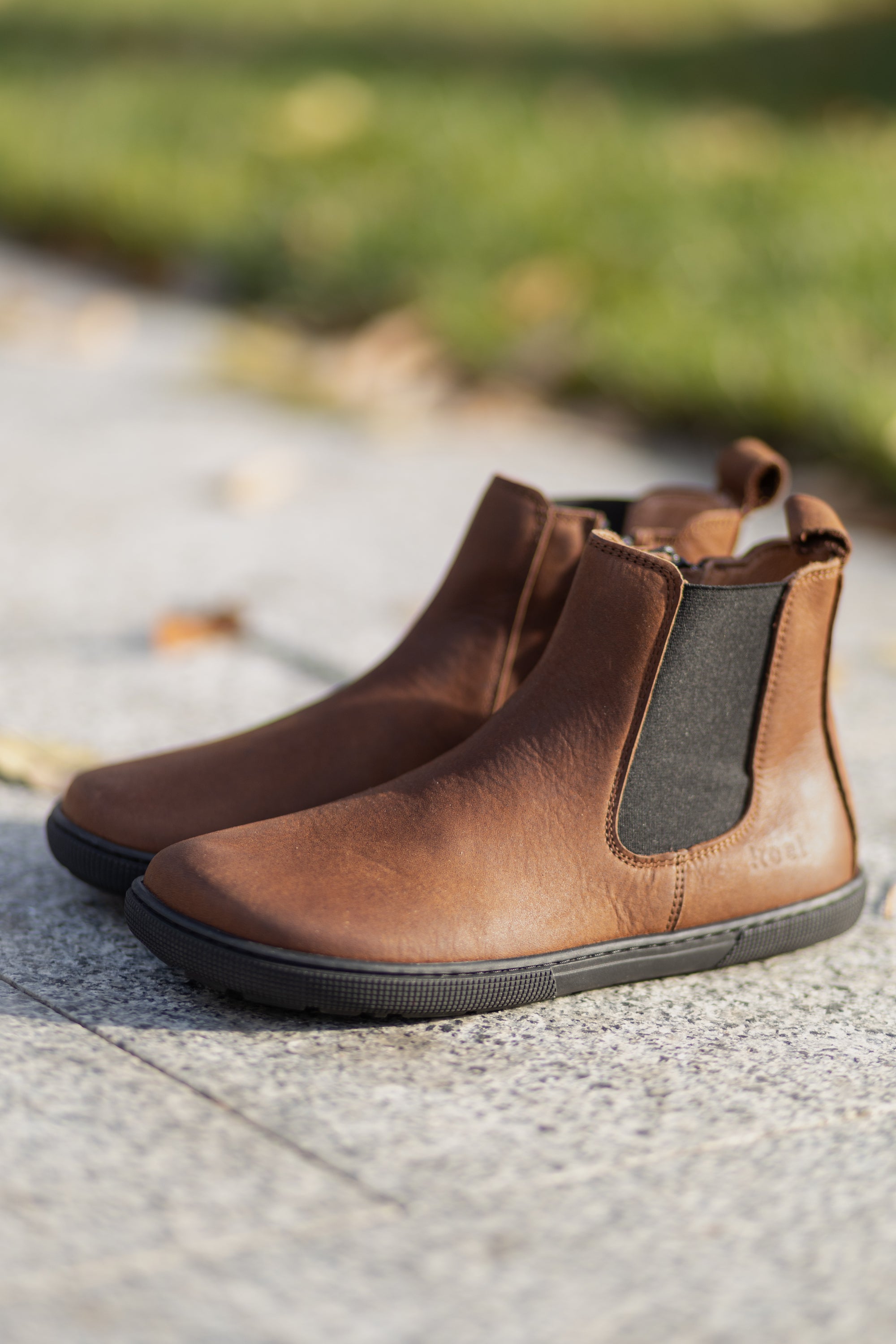 Ghete Barefoot femei din piele - Filas Chocolate