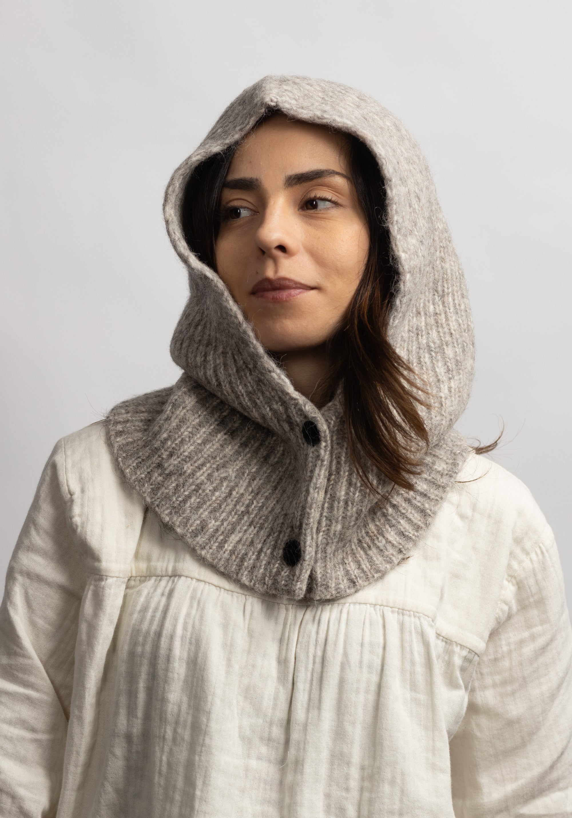 Cagulă femei din alpaca și bumbac Pima - Daphne Light Grey