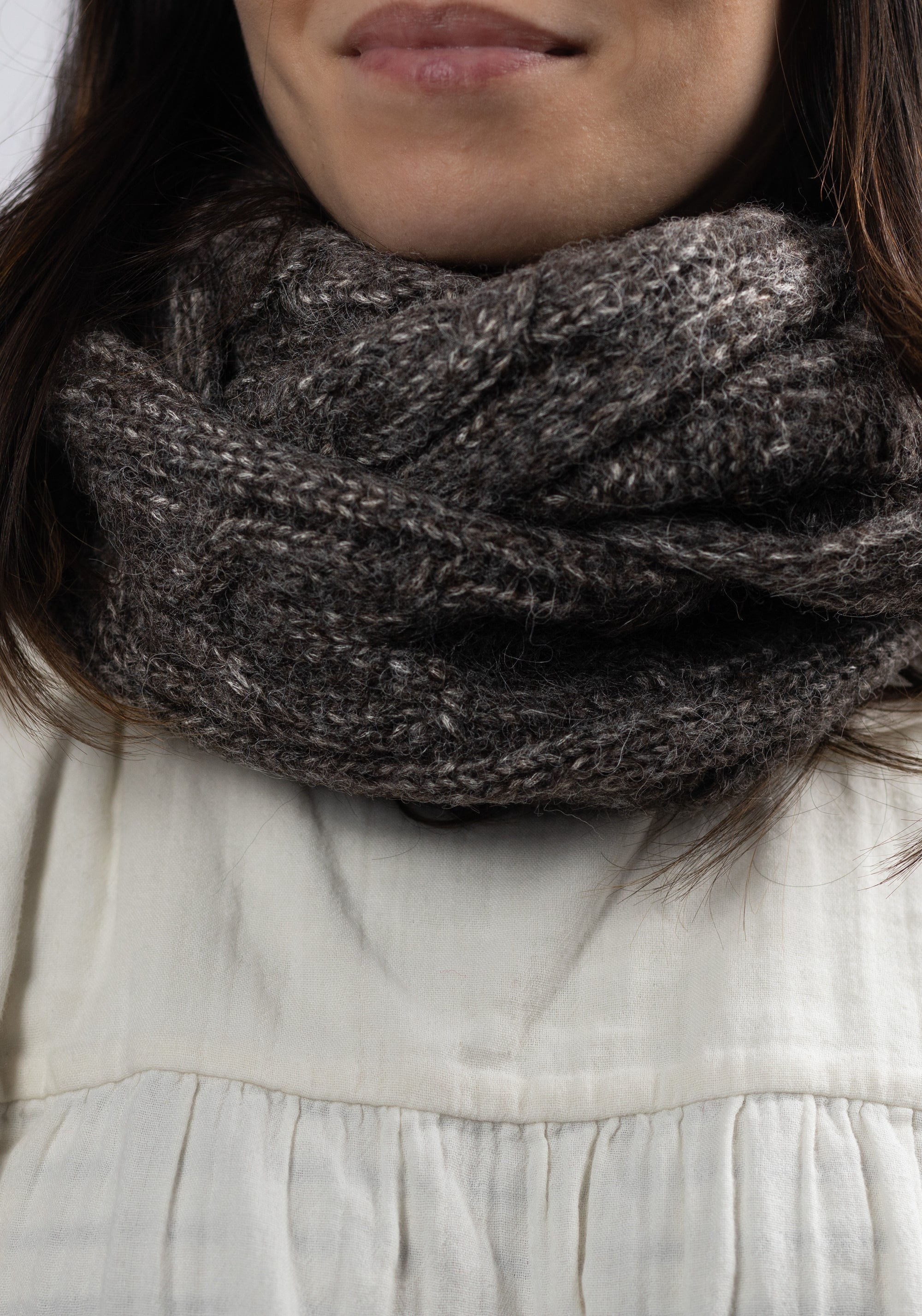 Fular circular femei din alpaca și bumbac Pima - Abella Brown