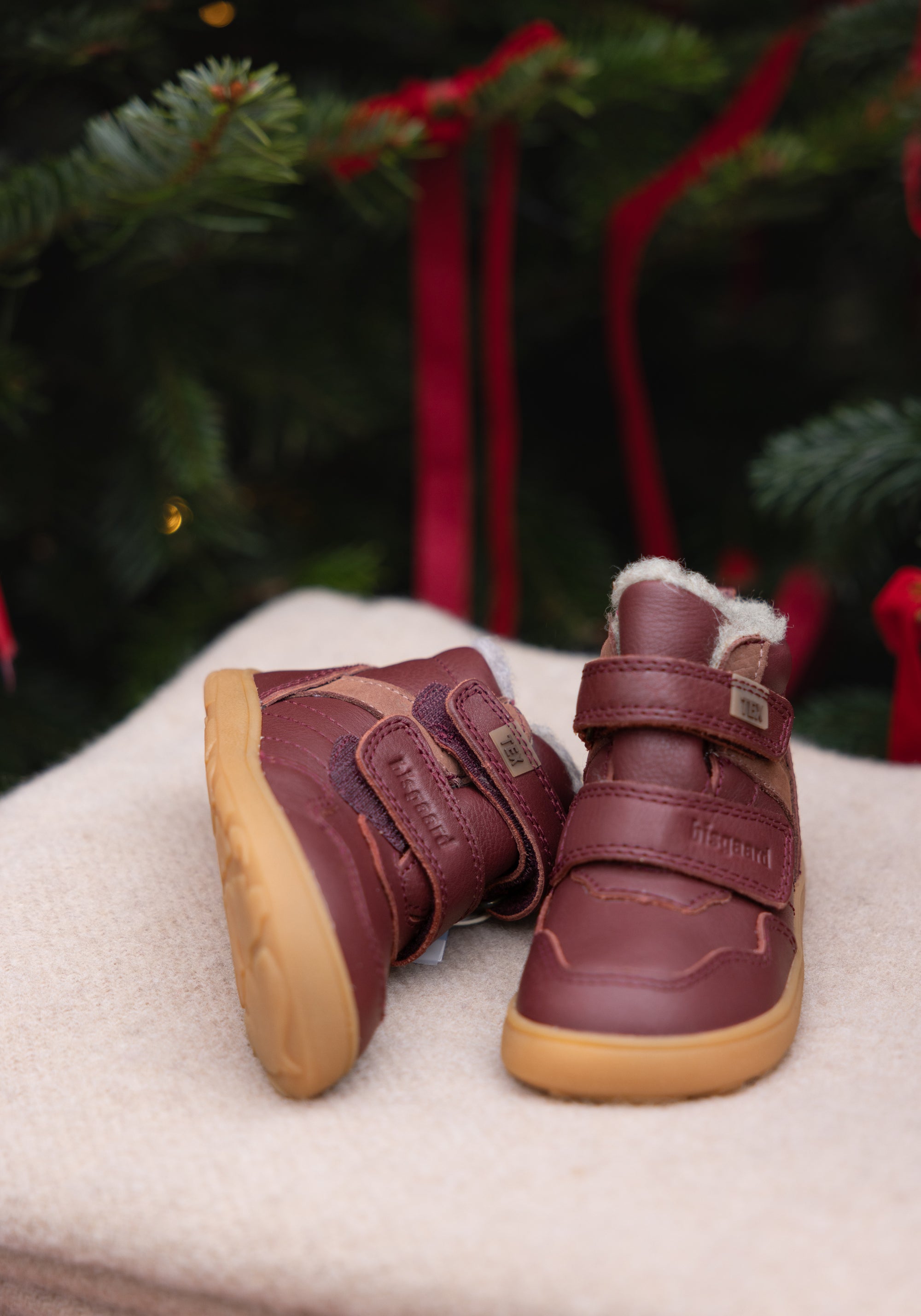 Ghete Barefoot impermeabile îmblănite - Becky Bordeaux