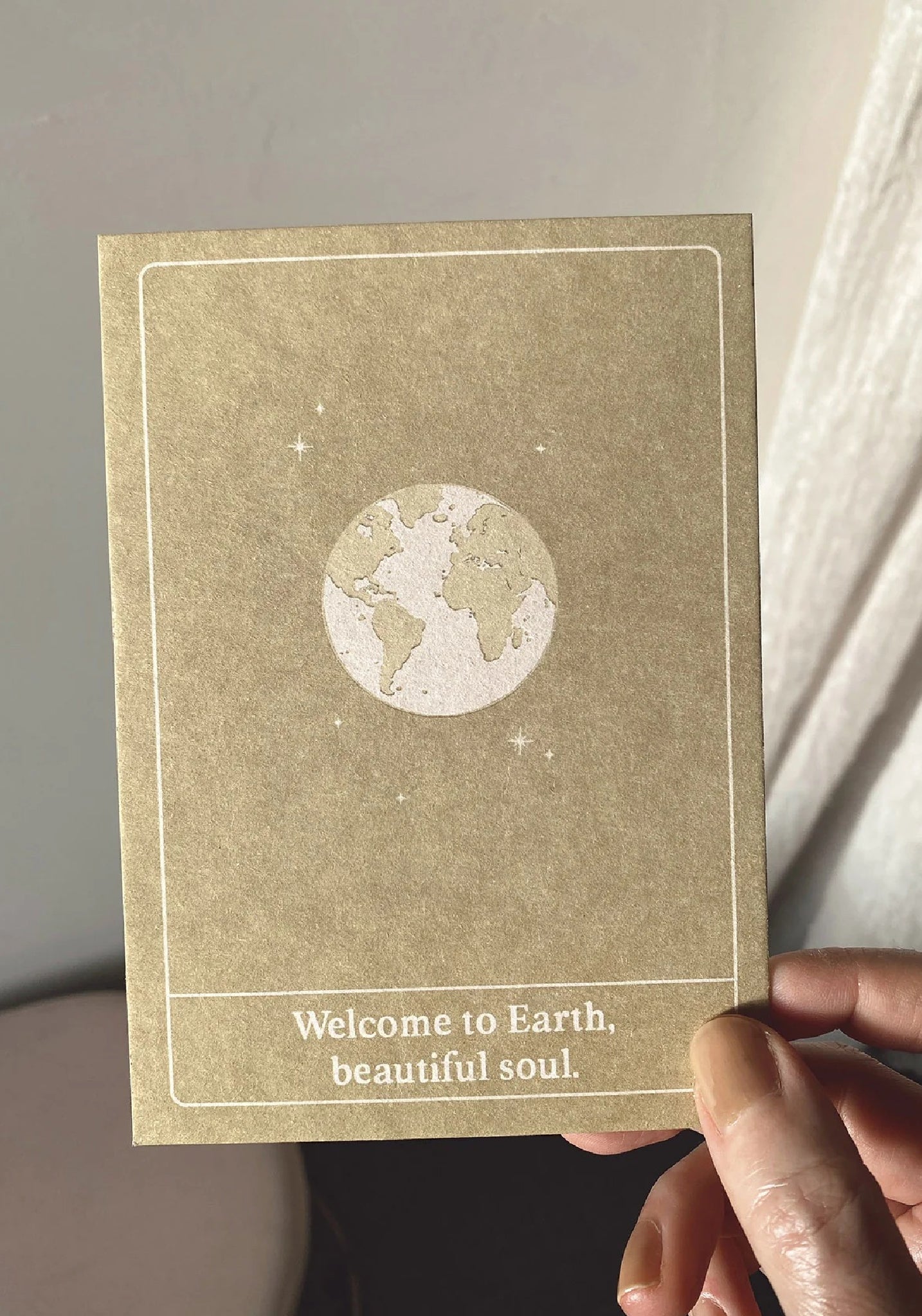 Împachetare cadou + felicitare WELCOME TO EARTH