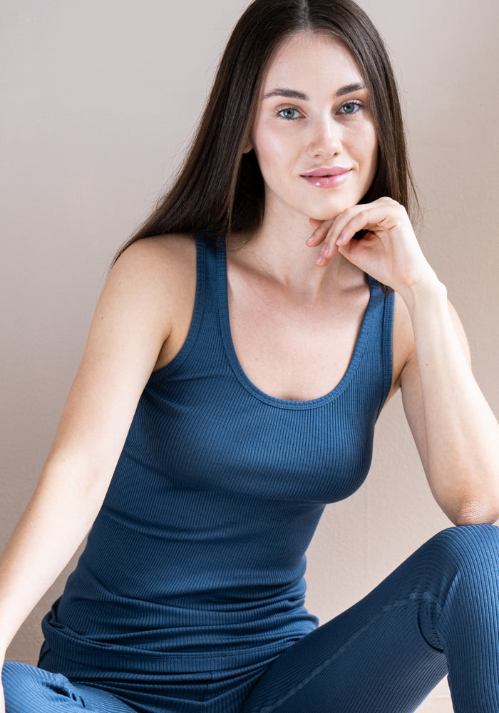 Maiou seamless din mătase - Gudrun Fjord Blue