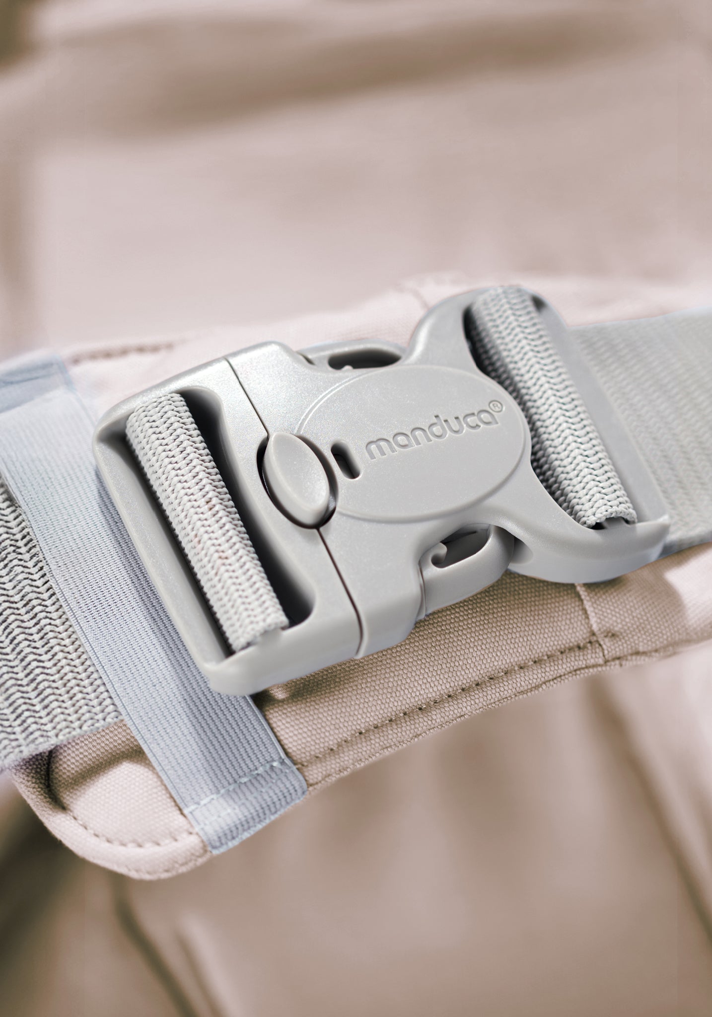 Manduca XT - Happy Blush