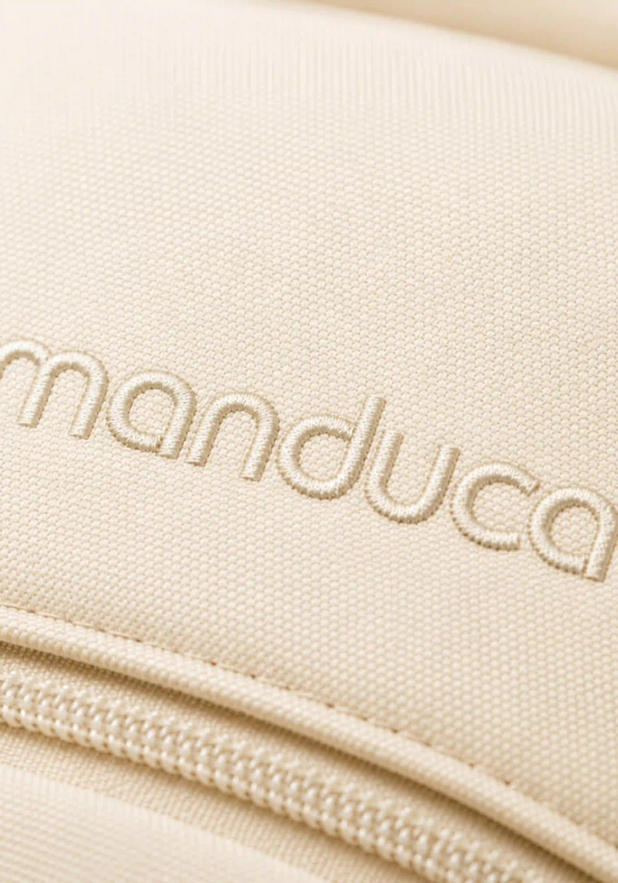 Manduca XT - Pearl
