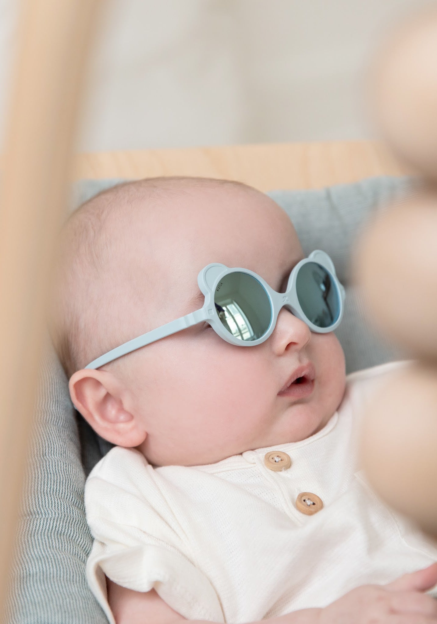Ochelari de soare Mirror 0-4 ani - Ourson Sky Blue Ki ET LA HipHip.ro