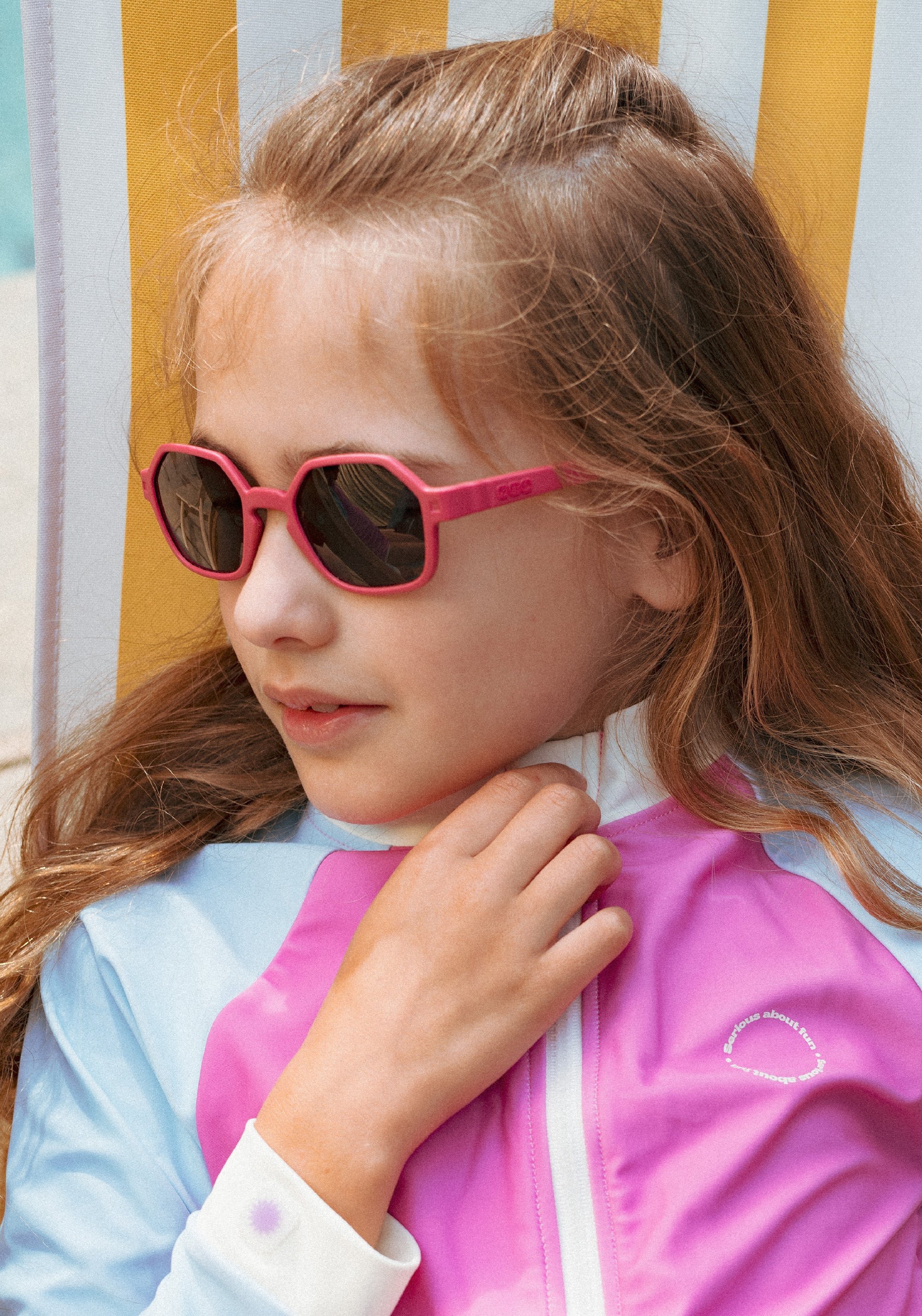 Ochelari de soare polarizați 4-12 ani - Eyzz Raspberry