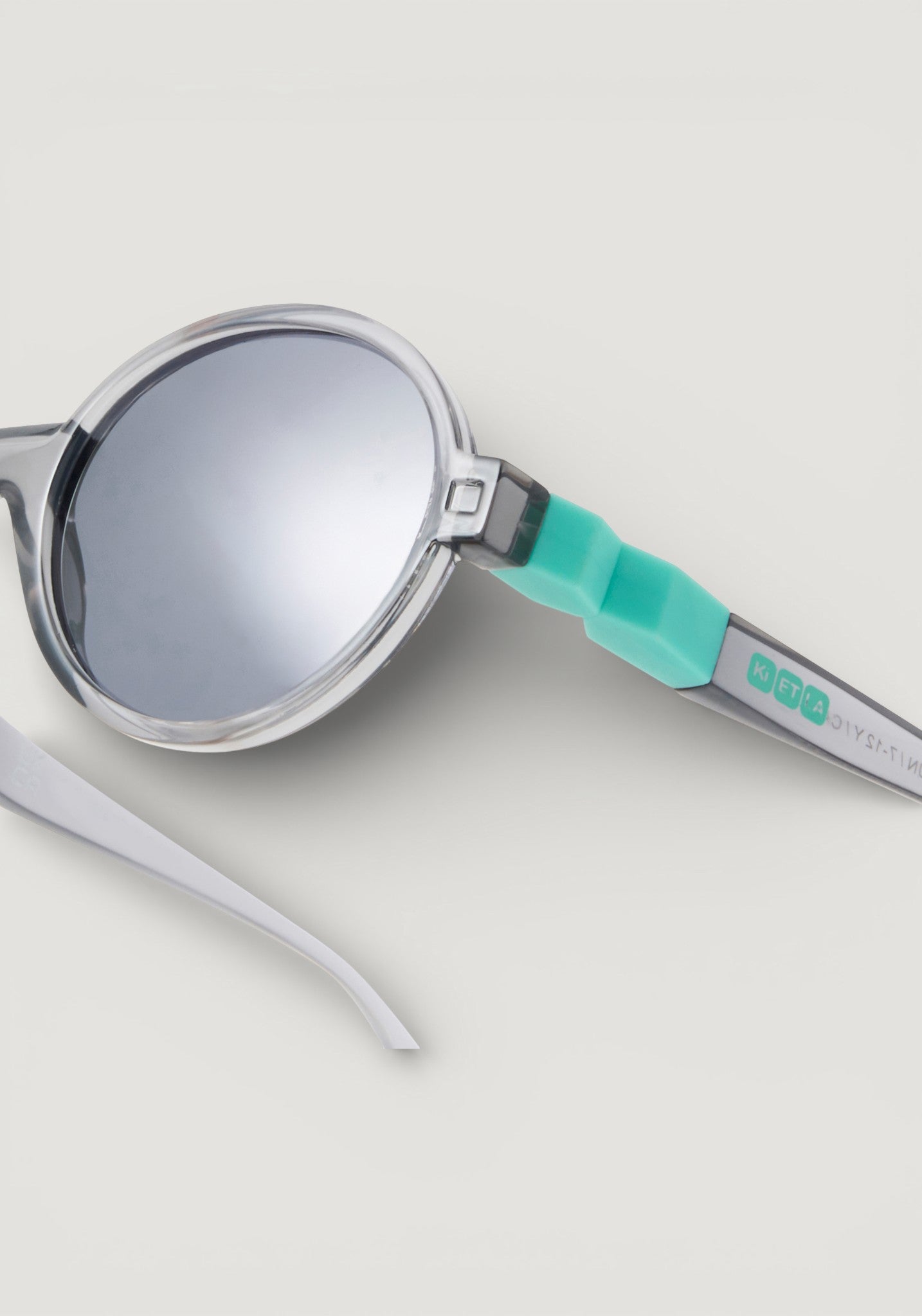 Ochelari de soare polarizați 4-12 ani - Pop Black Lagoon