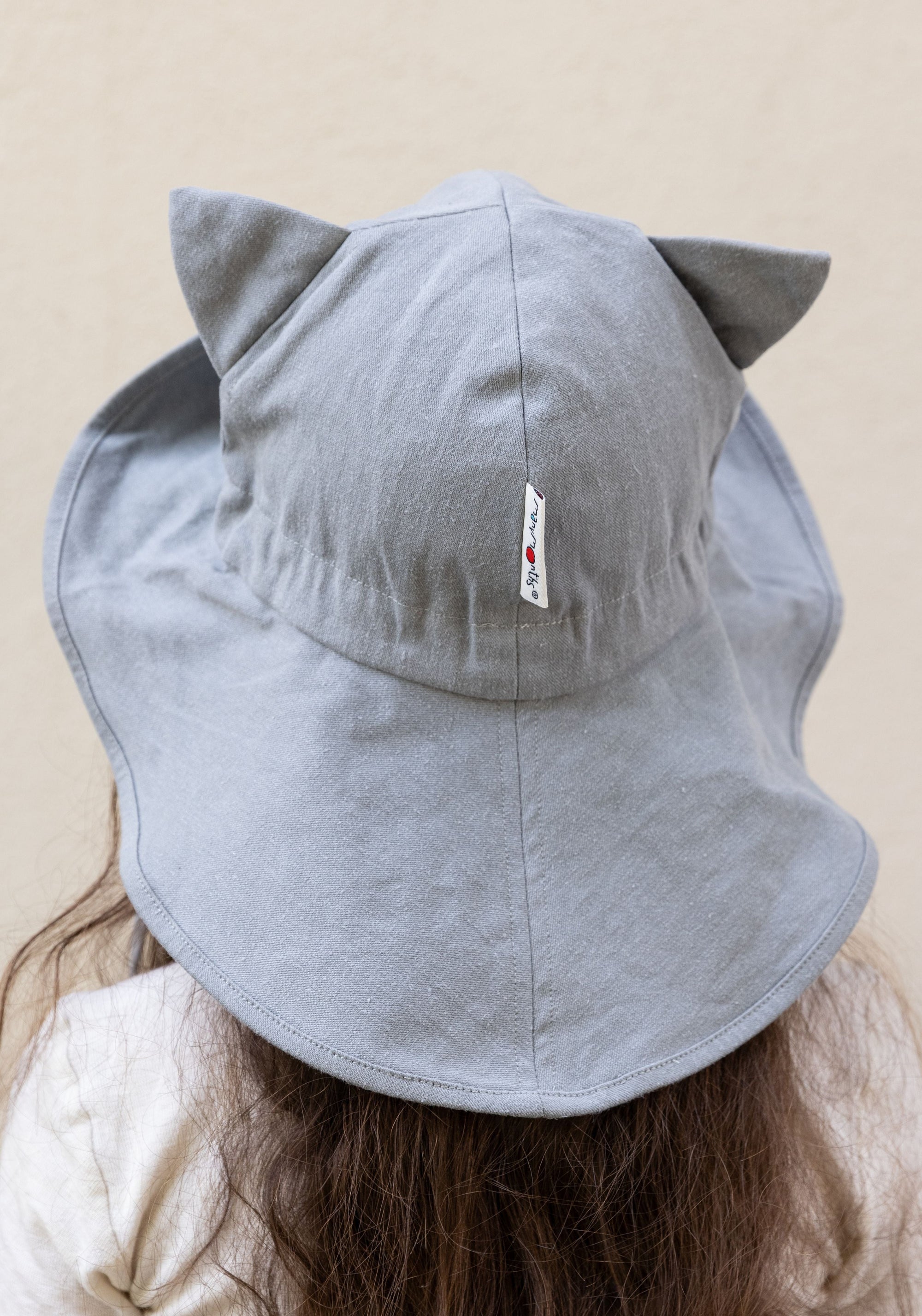 Pălărie ajustabilă din cânepă și bumbac - Kitty Rock Grey ManyMonths HipHip.ro