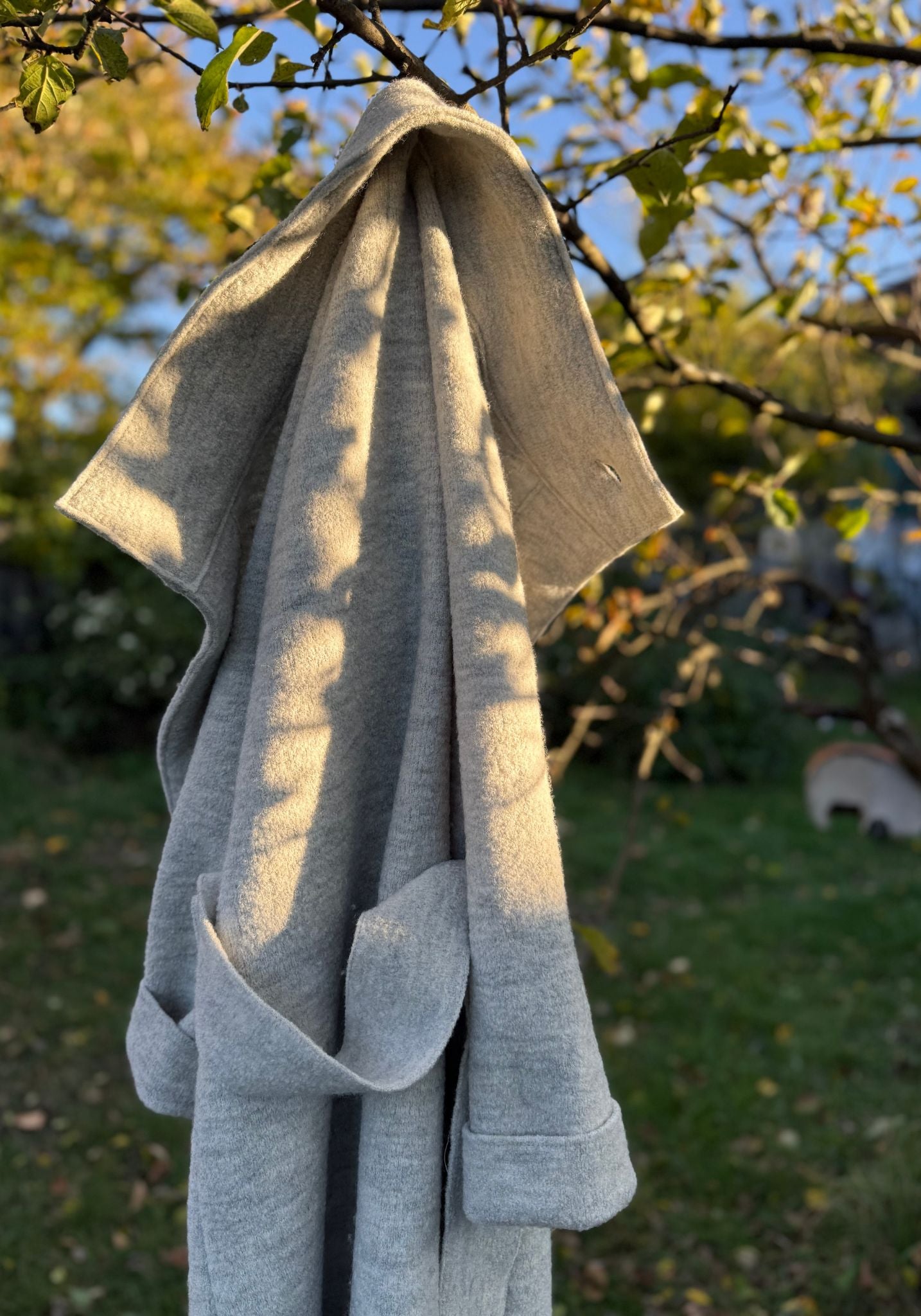 Palton femei din lână fiartă - Daria Button Light Grey