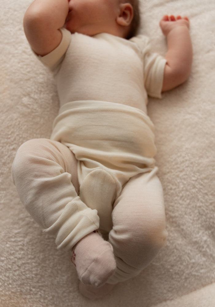 Pantaloni comozi seamless din lână merinos și mătase - Natur