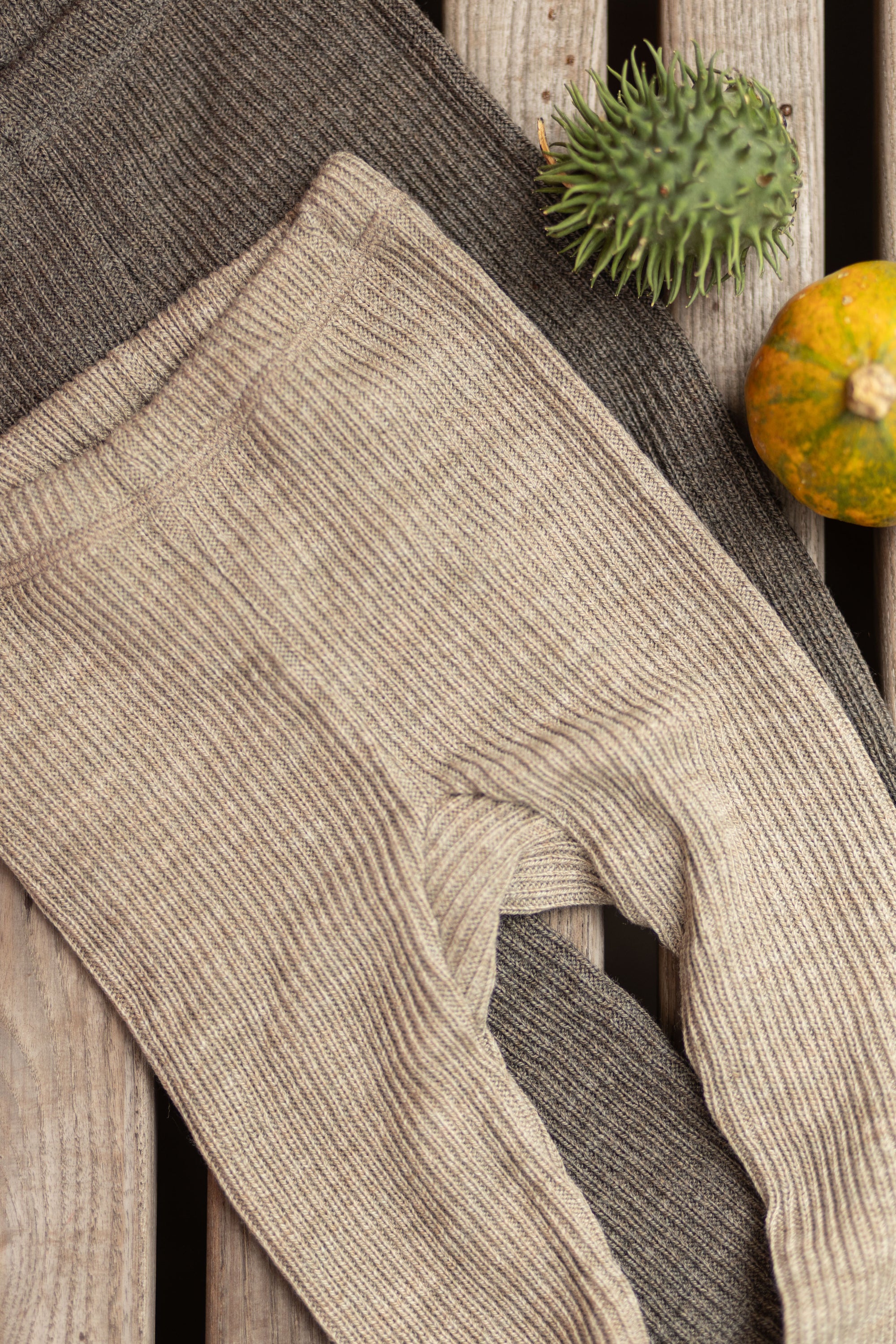 Pantaloni din lână merinos - Rib Beige Melange