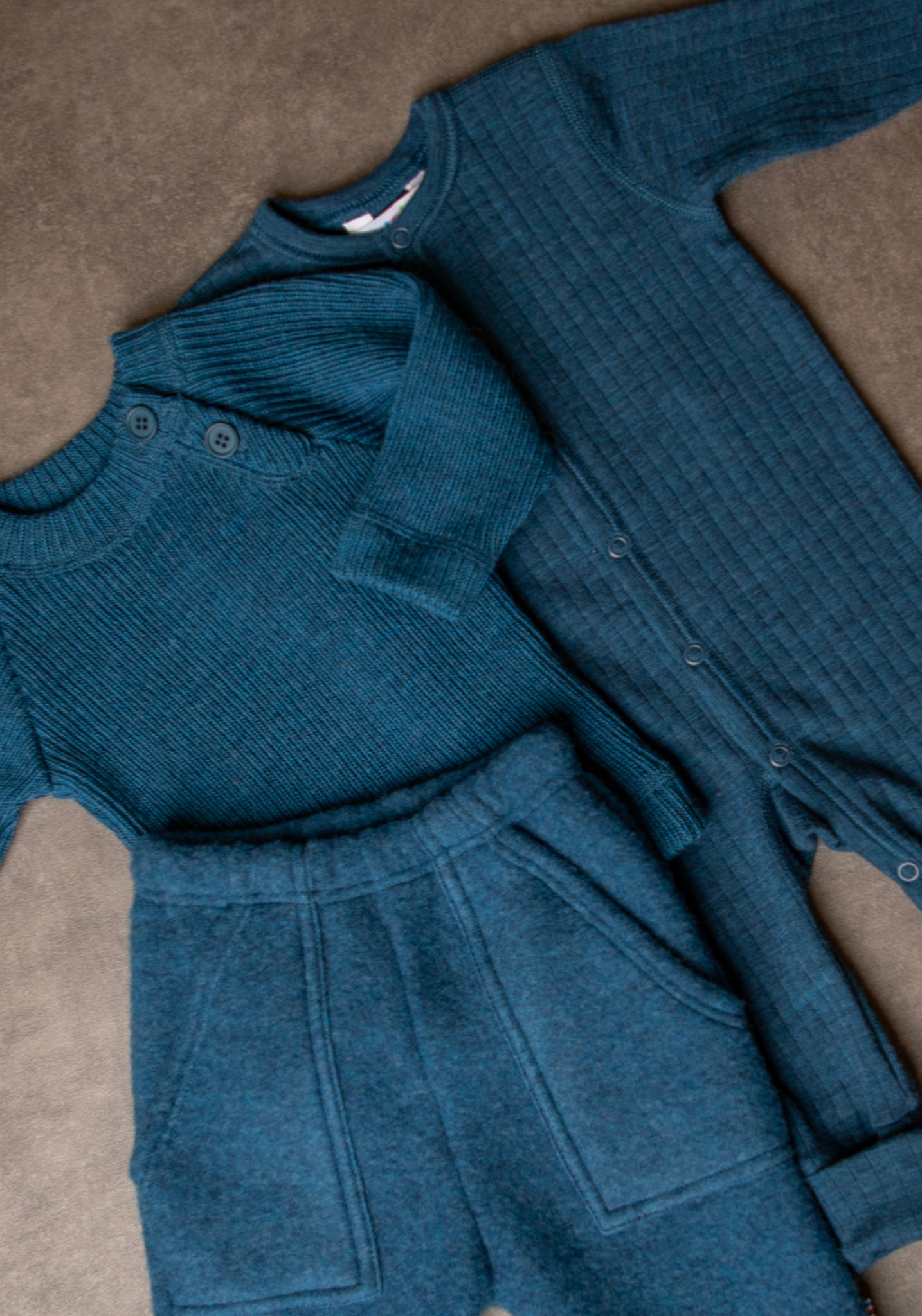 Bluză din lână merinos - Basic Blue