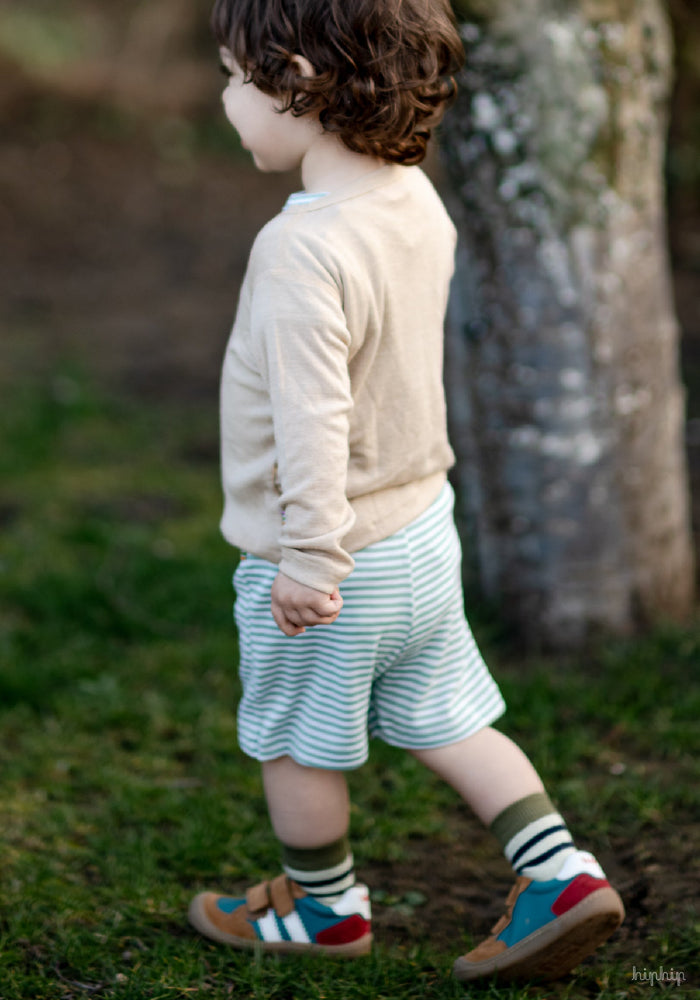 Pantaloni scurți din lână merinos și mătase - Green Stripe Joha HipHip.ro