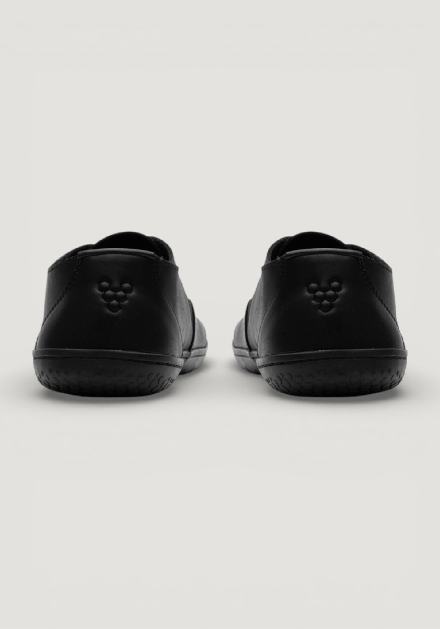 Pantofi Barefoot din piele - Ra IV Men Obsidian | HipHip