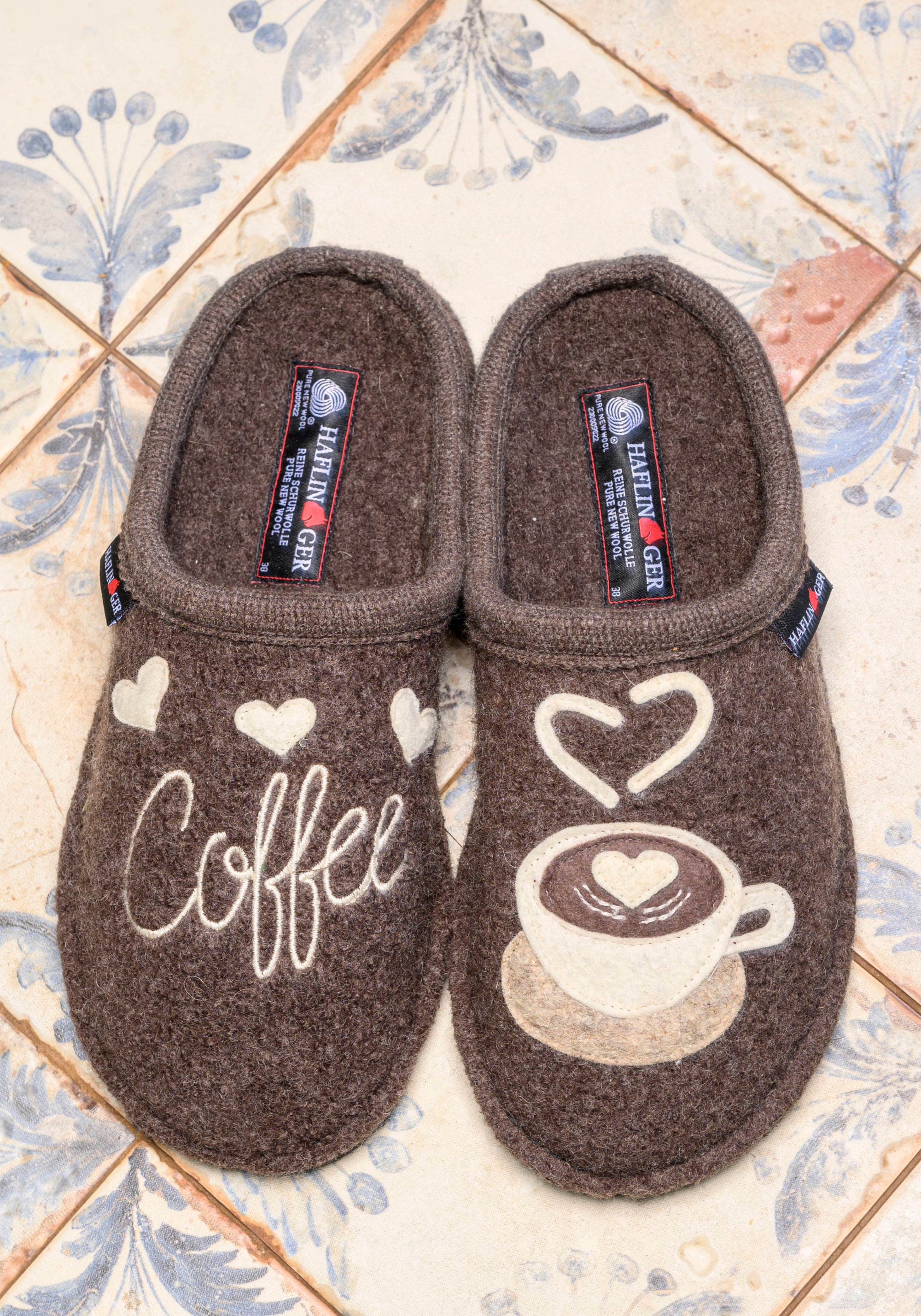 Papuci din lână - Coffee Time Brown