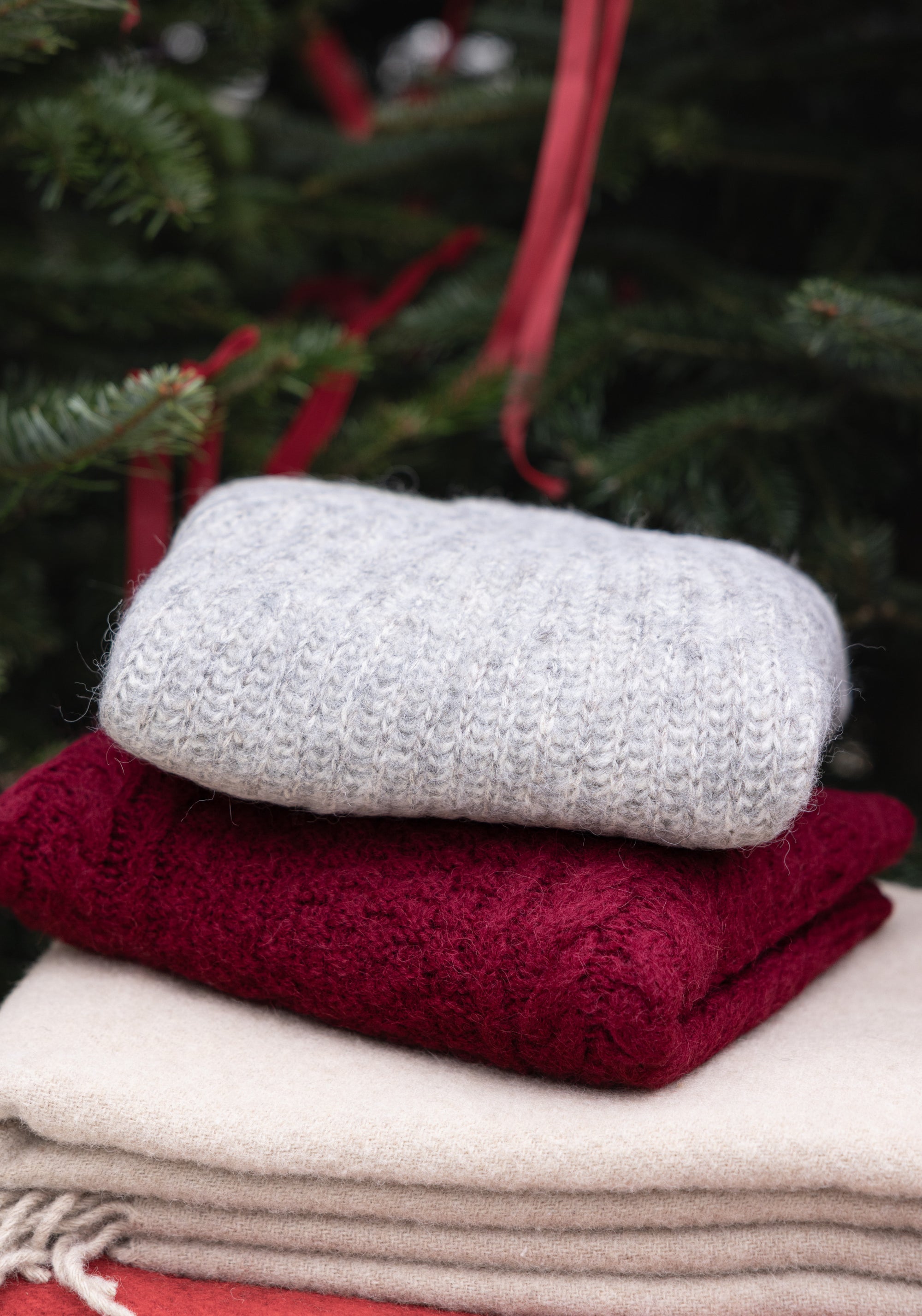 Pulover din baby alpaca - Ivan Bordeaux