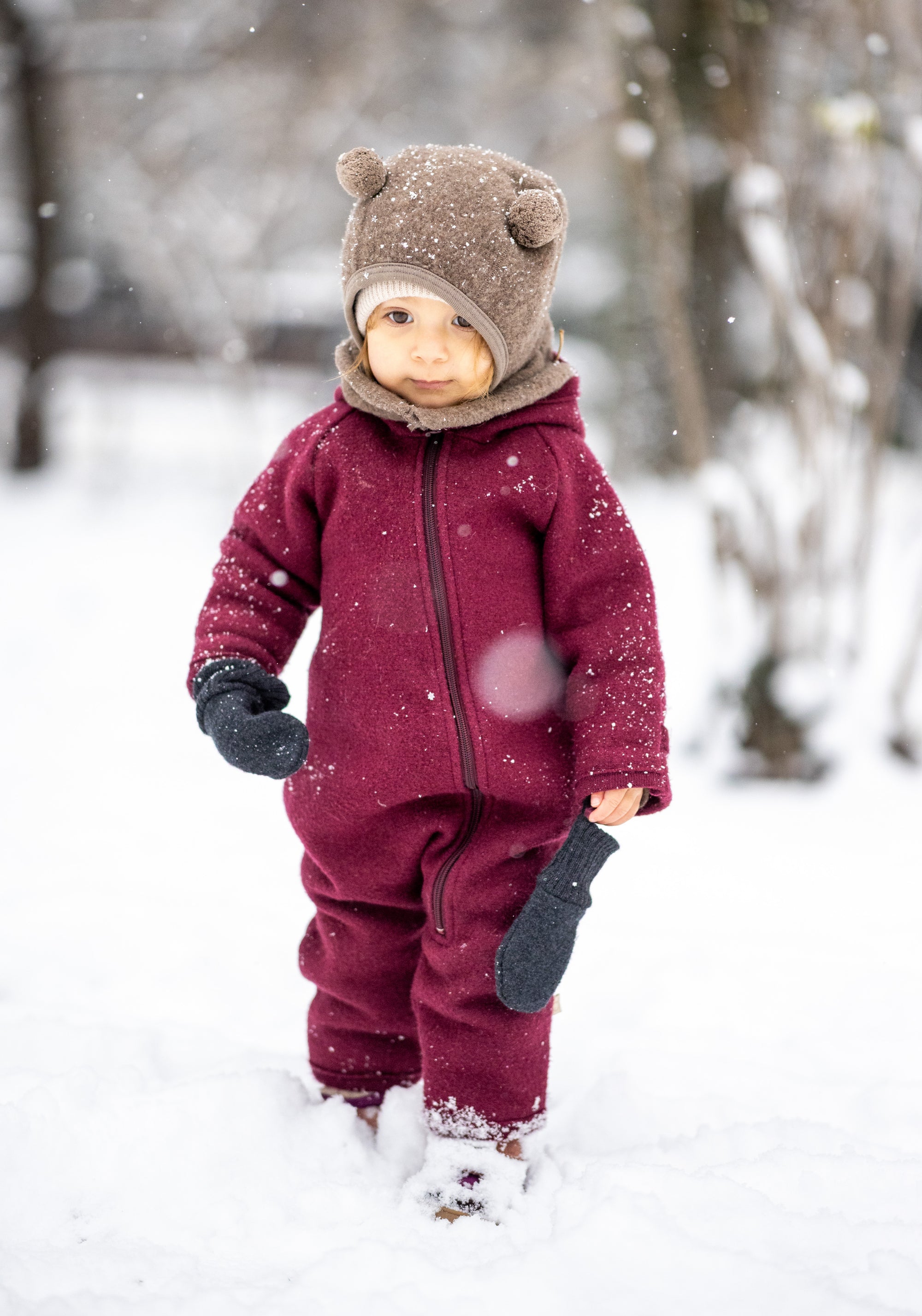 Salopetă cu mănuși și botoși din lână merinos fiartă - Cassis