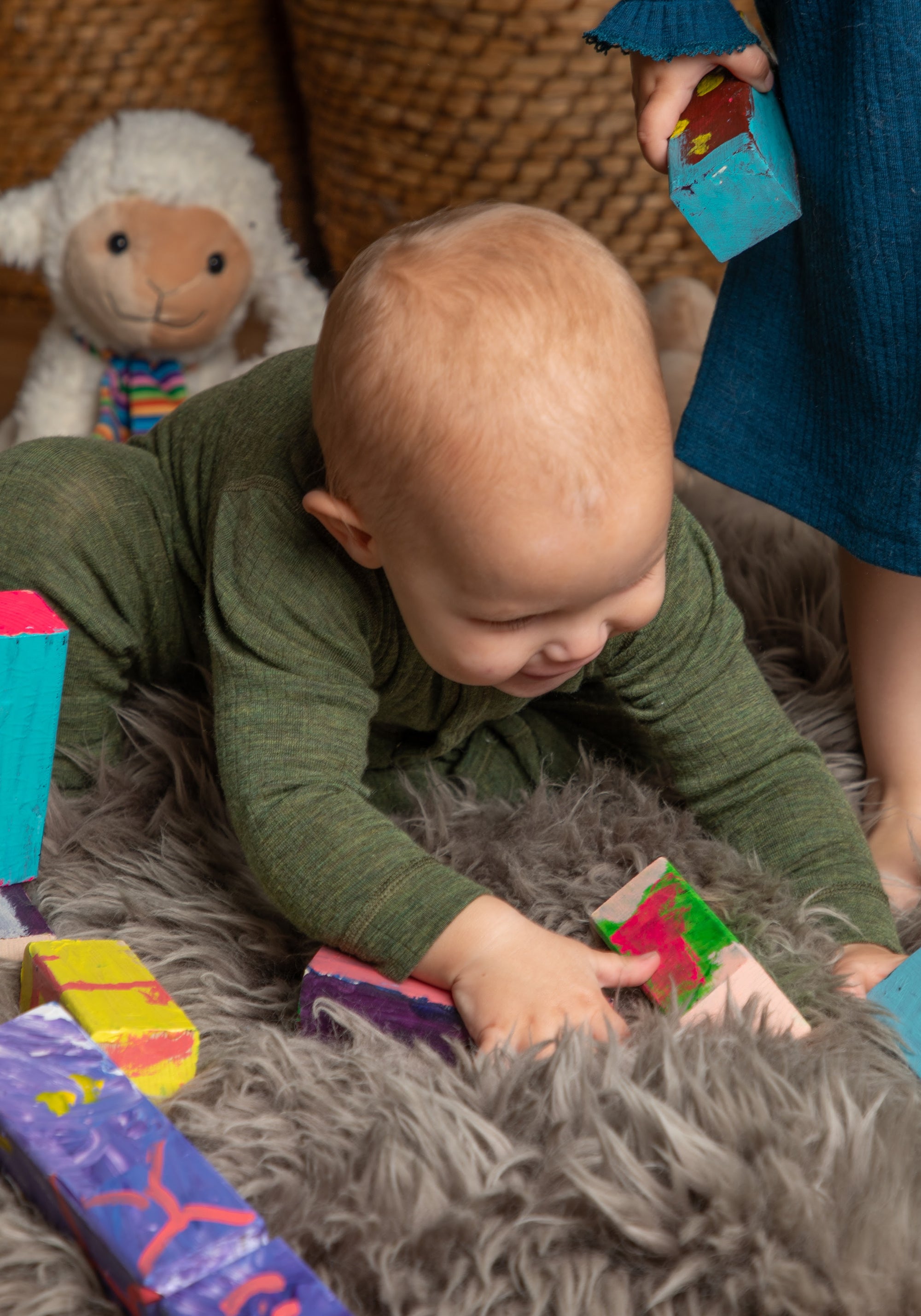 Salopetă cu șosete lână merinos - Basic Dark Olive