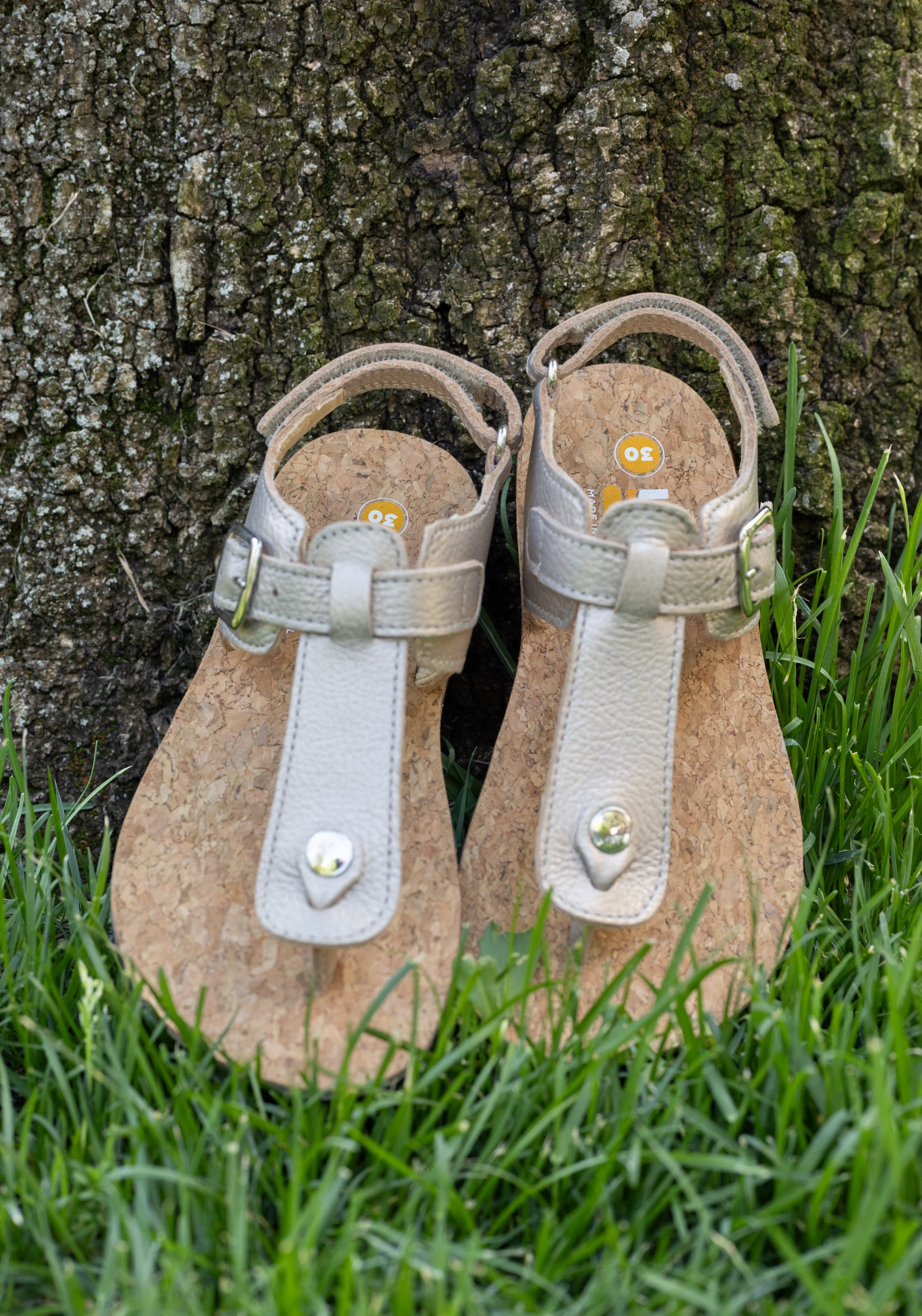 Sandale Barefoot din piele - Abriana Champagne
