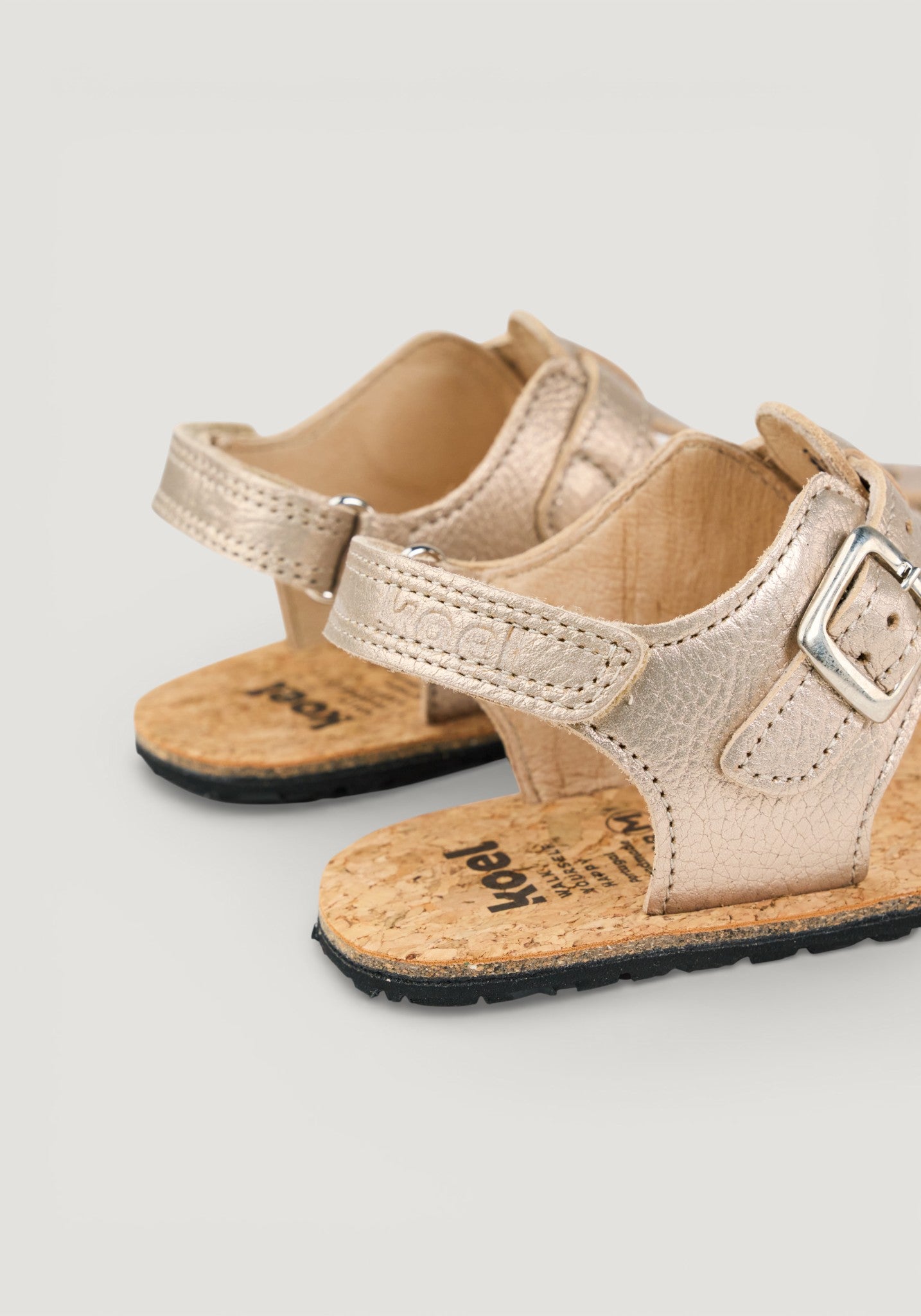 Sandale Barefoot din piele - Abriana Champagne