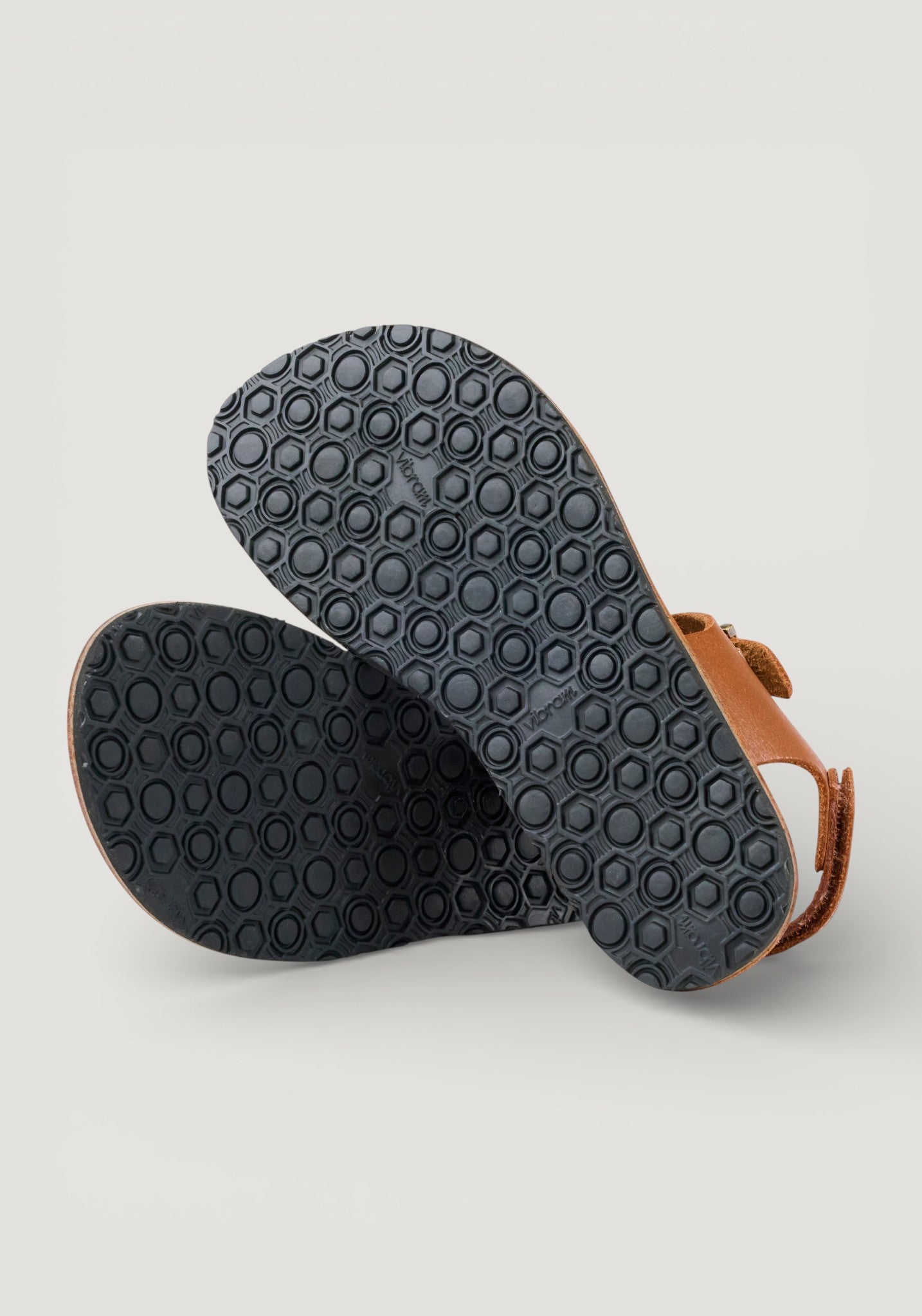 Sandale Barefoot din piele - Ariata Miel