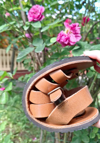 Sandale Barefoot femei din piele - Athena Miel Koel HipHip.ro