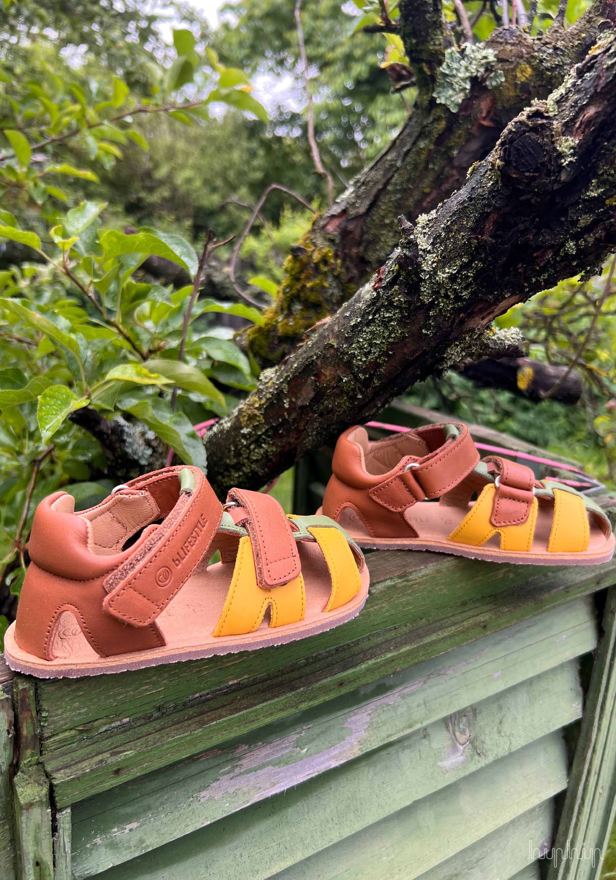 Sandale Barefoot din piele - Belliana Hazelnut