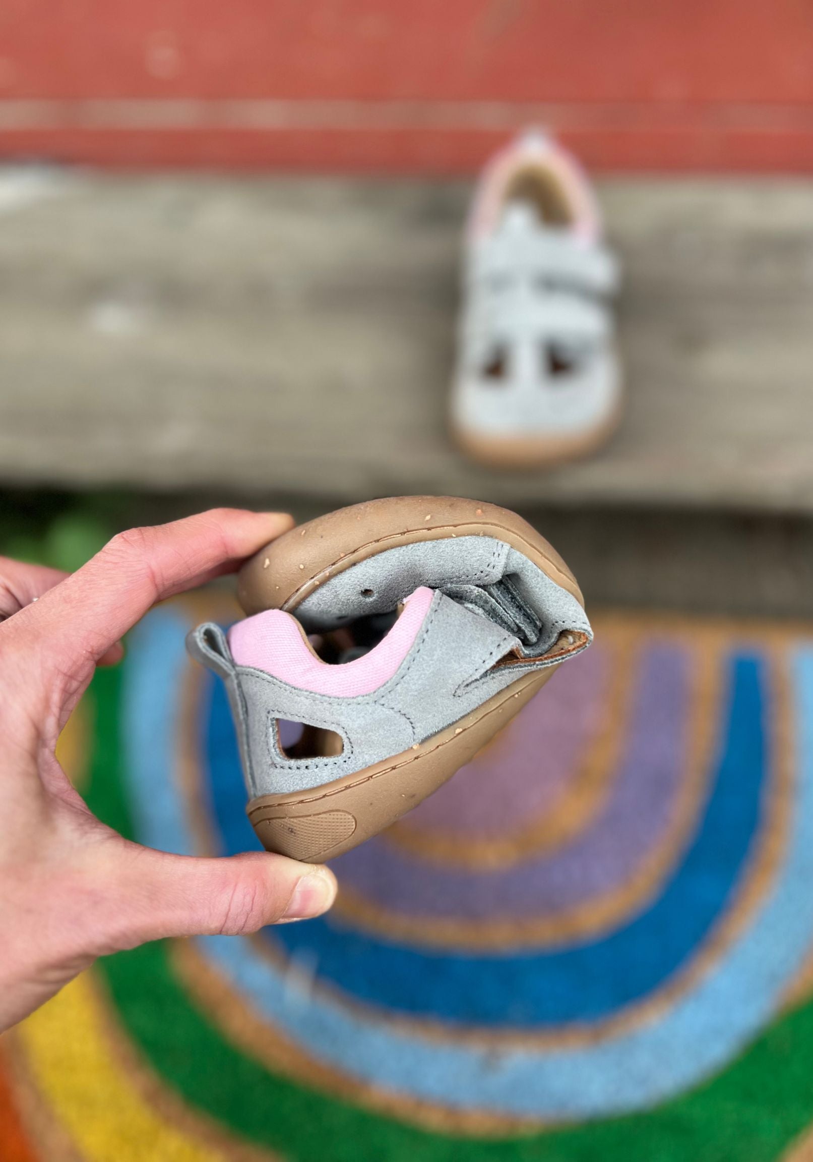 Sandale Barefoot din piele întoarsă - Salamandra Ceramic Rose