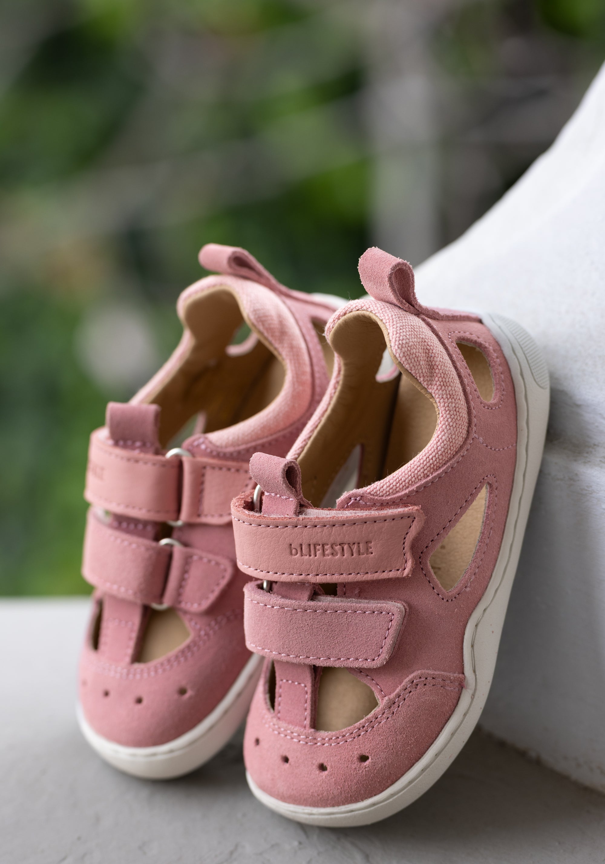 Sandale Barefoot din piele întoarsă - Salamandra Cloud Rose