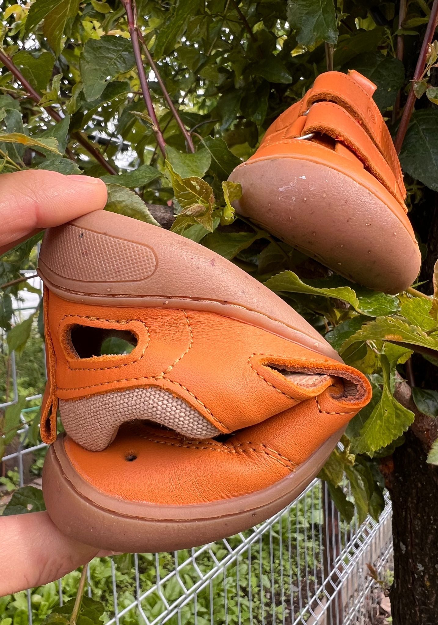 Sandale Barefoot din piele - Salamandra Apricot