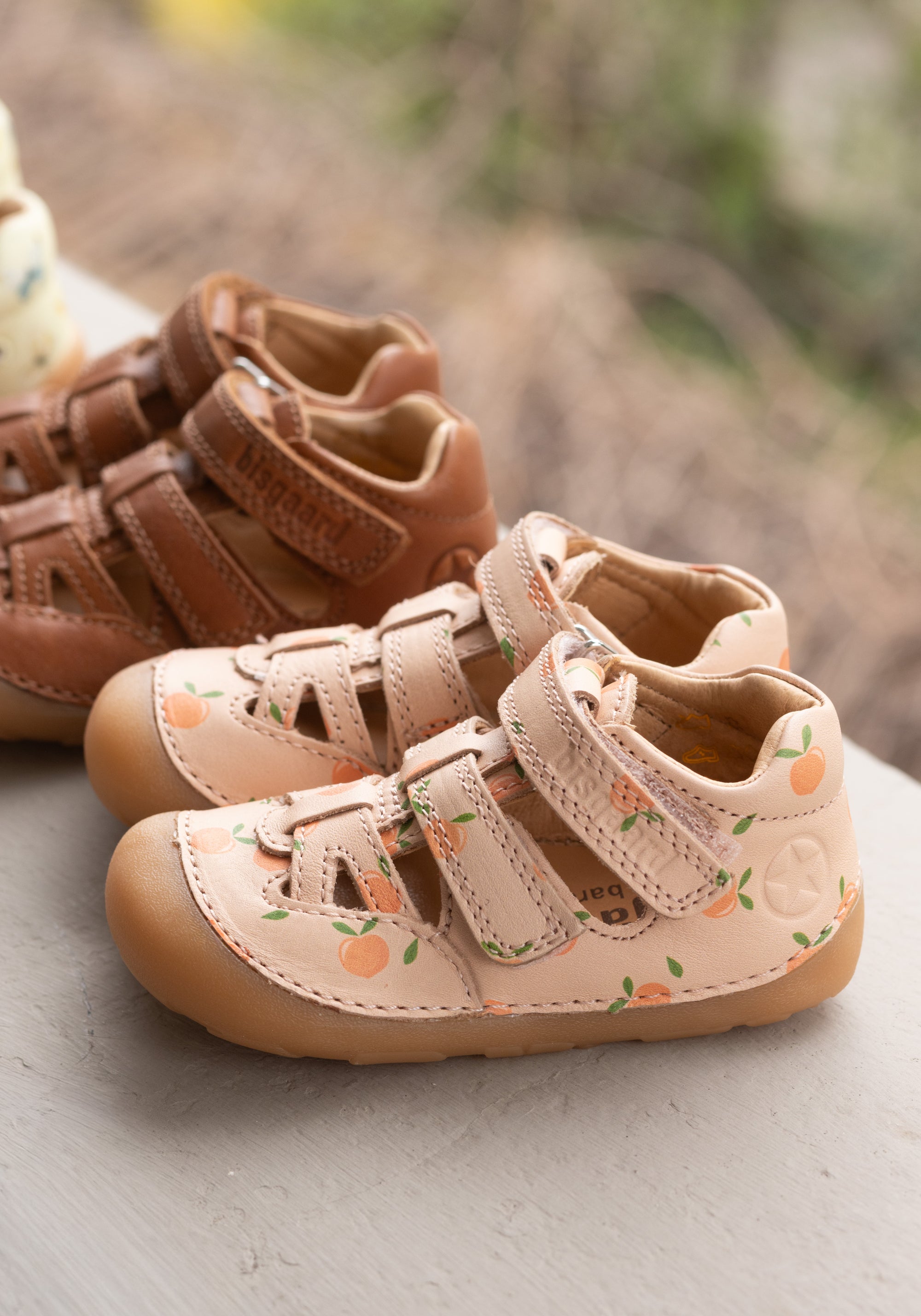 Sandale Barefoot din piele - Tate Peach
