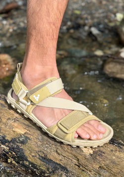 Sandale drumeție Barefoot - Tracker Ora Men Dune