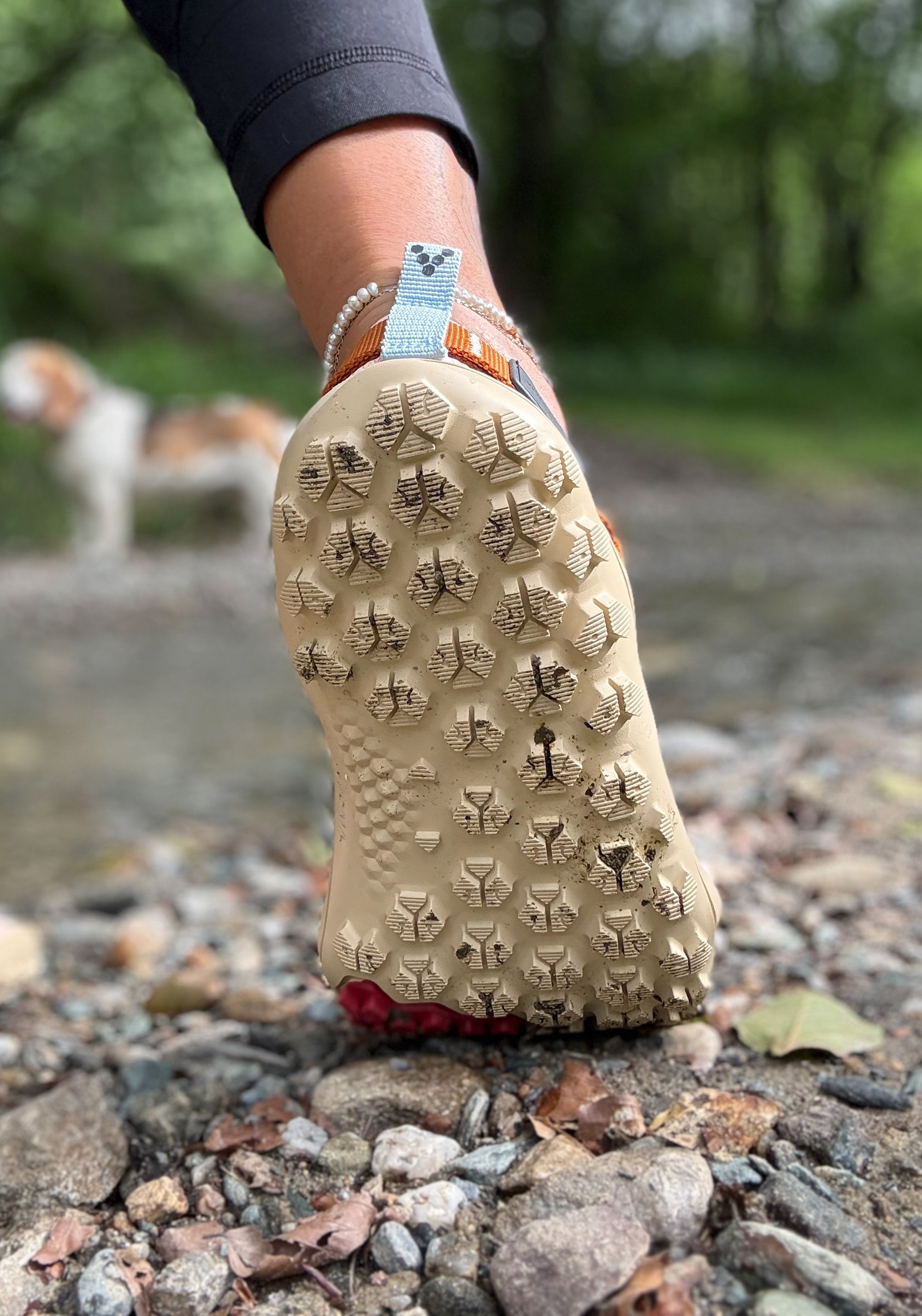 Sandale drumeție Barefoot - Tracker Ora Women Coral