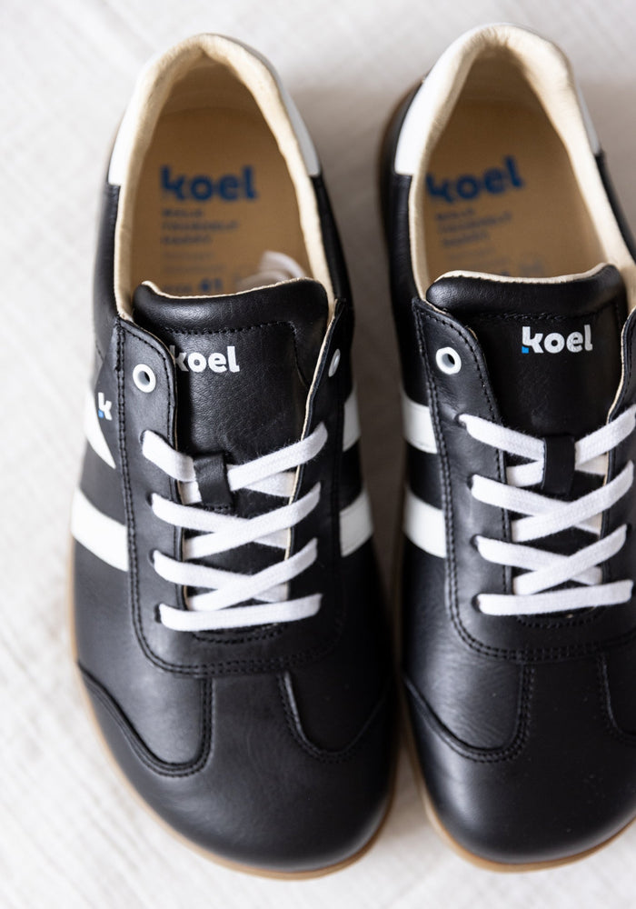 Sneakers Barefoot bărbați - Ilo Black Koel HipHip.ro