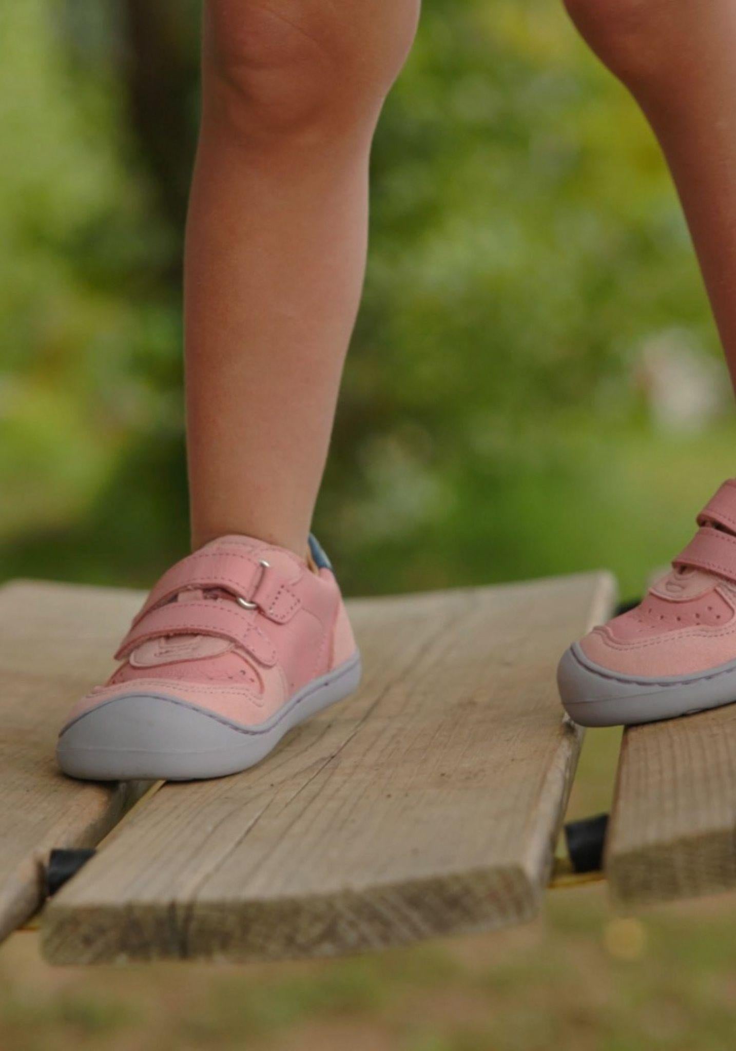 Sneakers Barefoot din piele - Anura Baby Cloud Rose