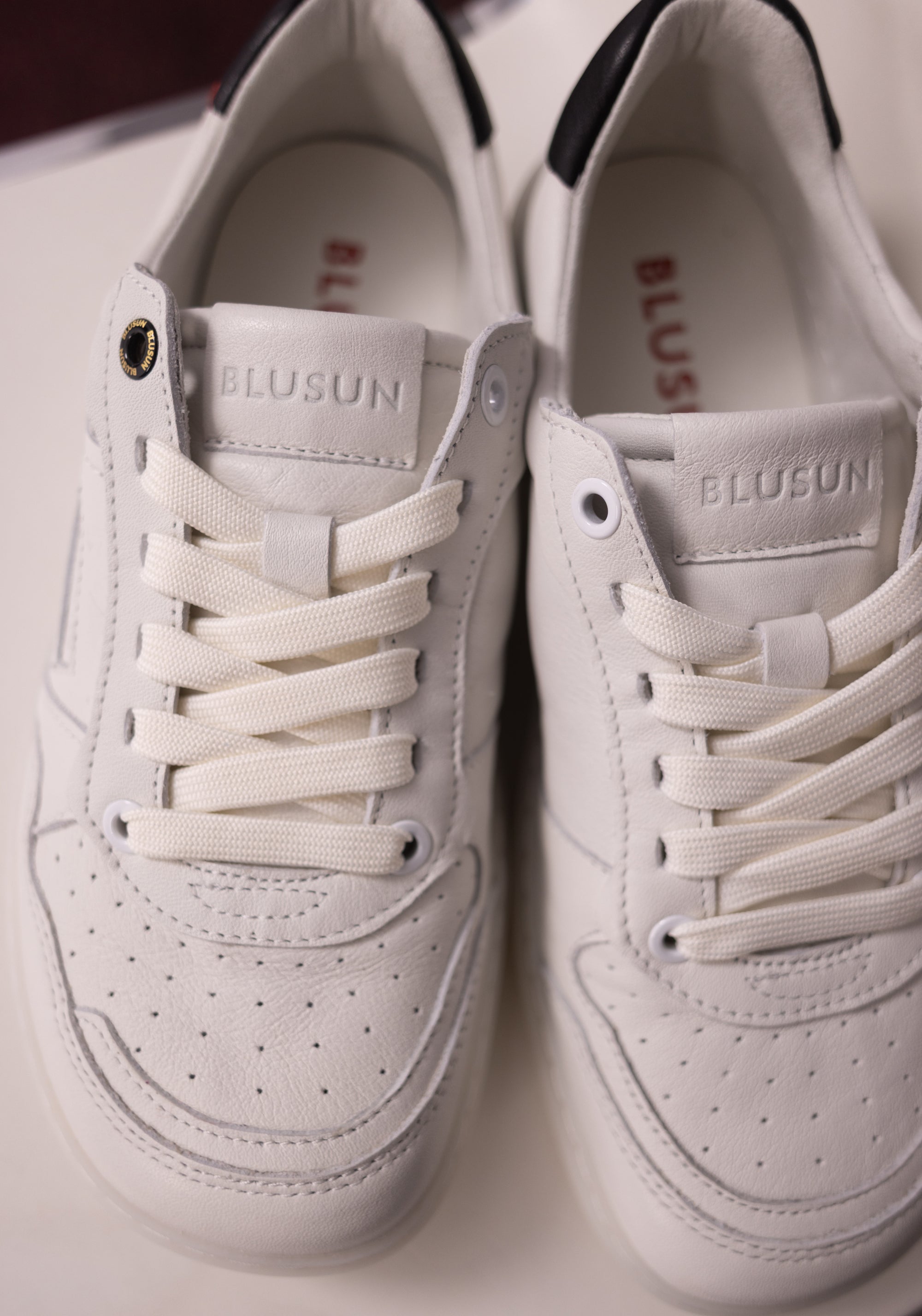 Sneakers Barefoot Wide din piele - White