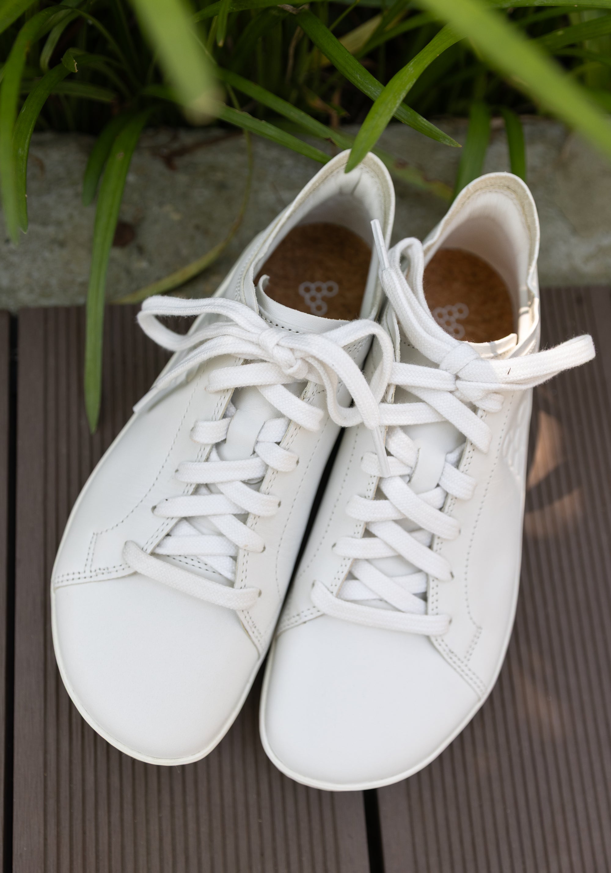 Sneakers Barefoot din piele - Geo Court IV Women Bright White