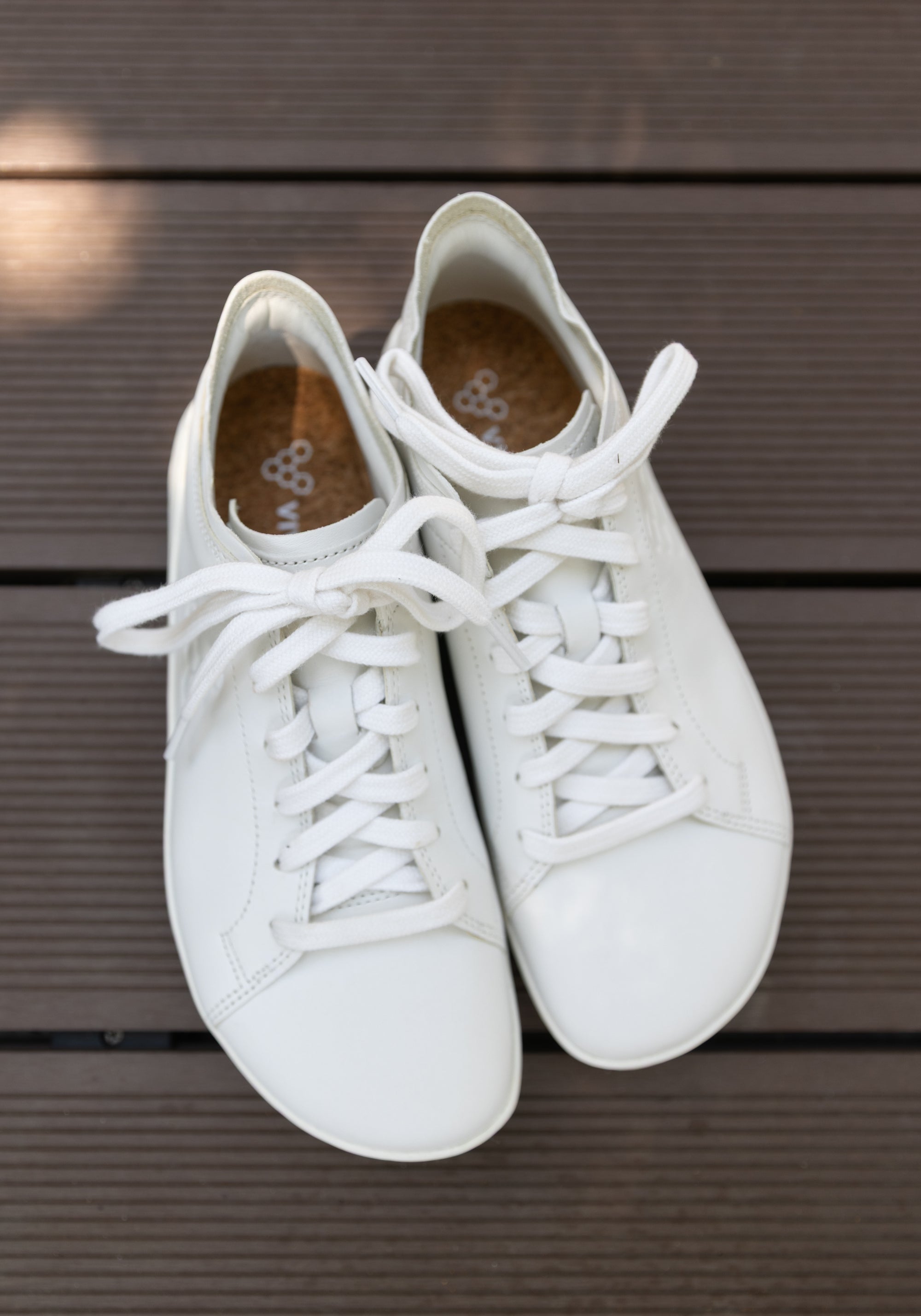 Sneakers Barefoot din piele - Geo Court IV Women Bright White
