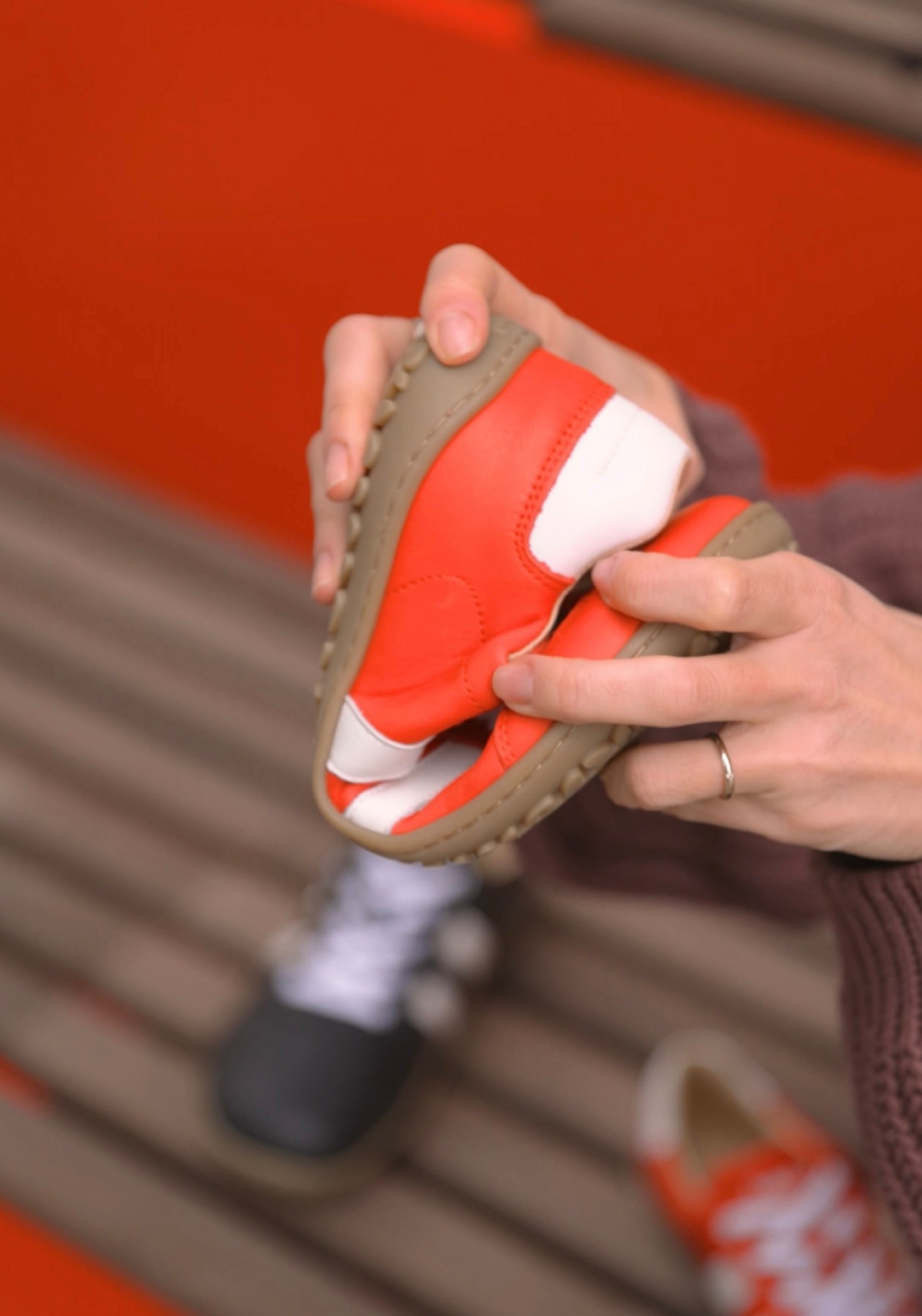 Sneakers Barefoot din piele - Ila Red