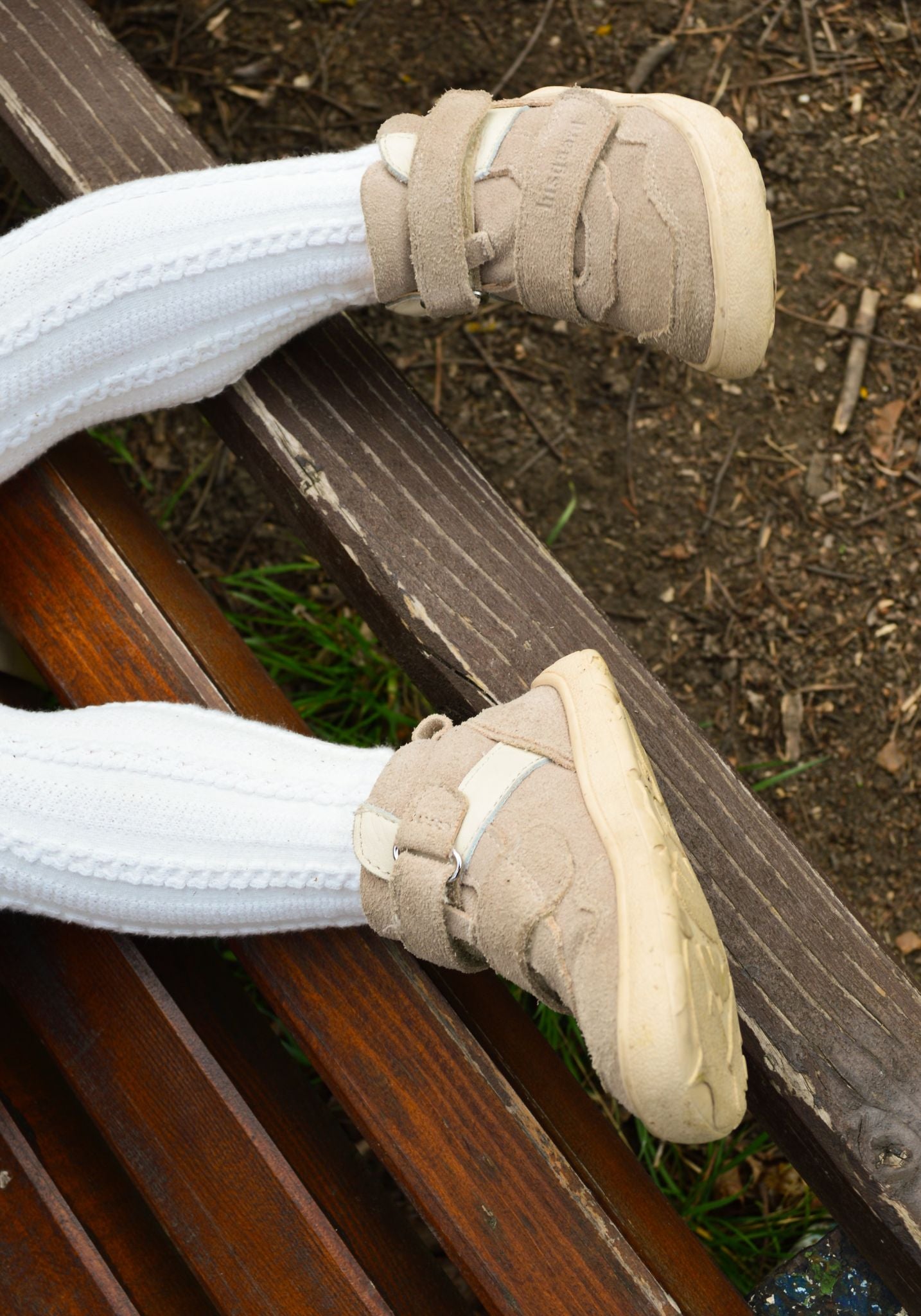 Sneakers Barefoot din piele întoarsă - Becky Cloudy Grey
