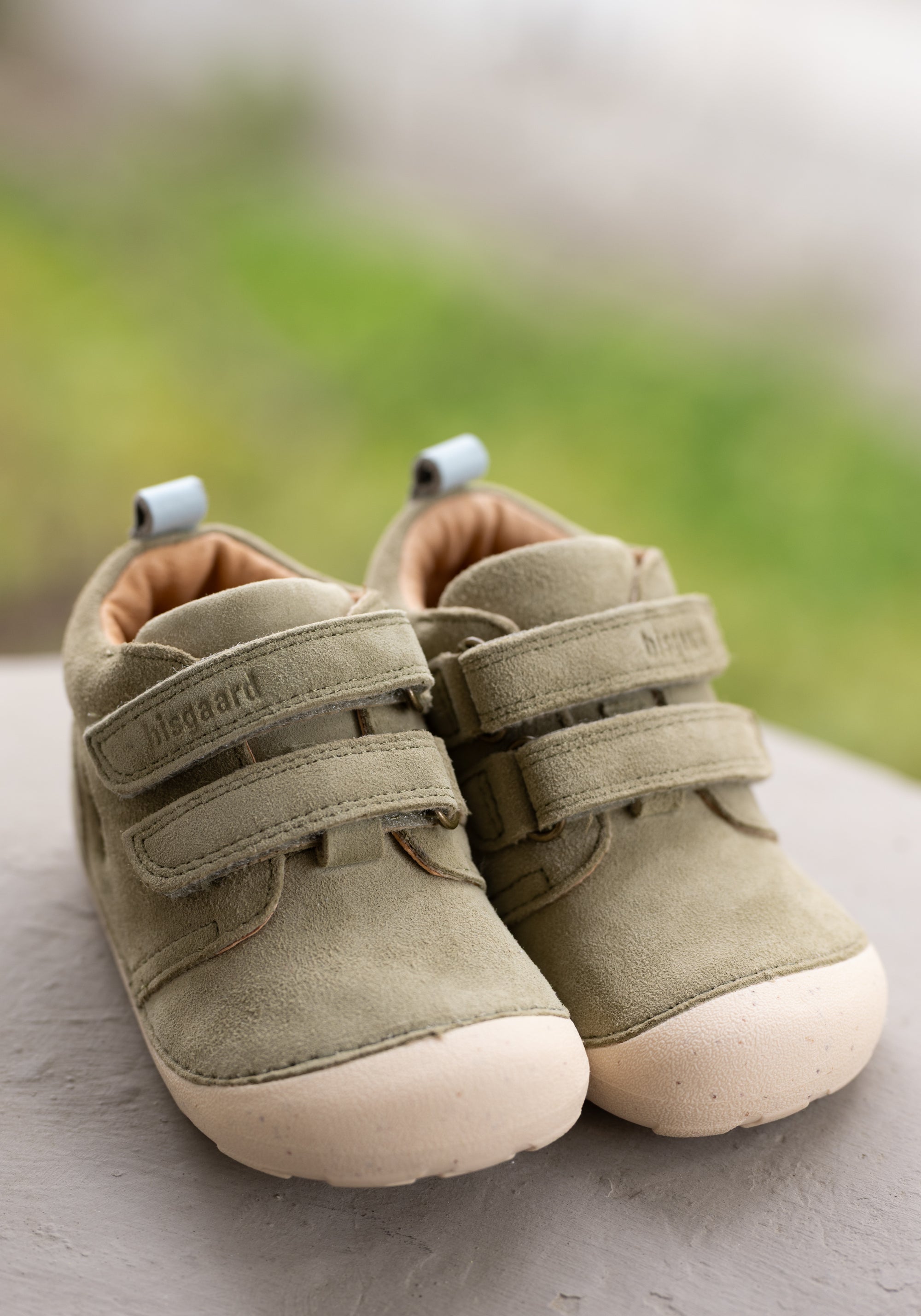 Sneakers Barefoot din piele întoarsă - Carter Sage