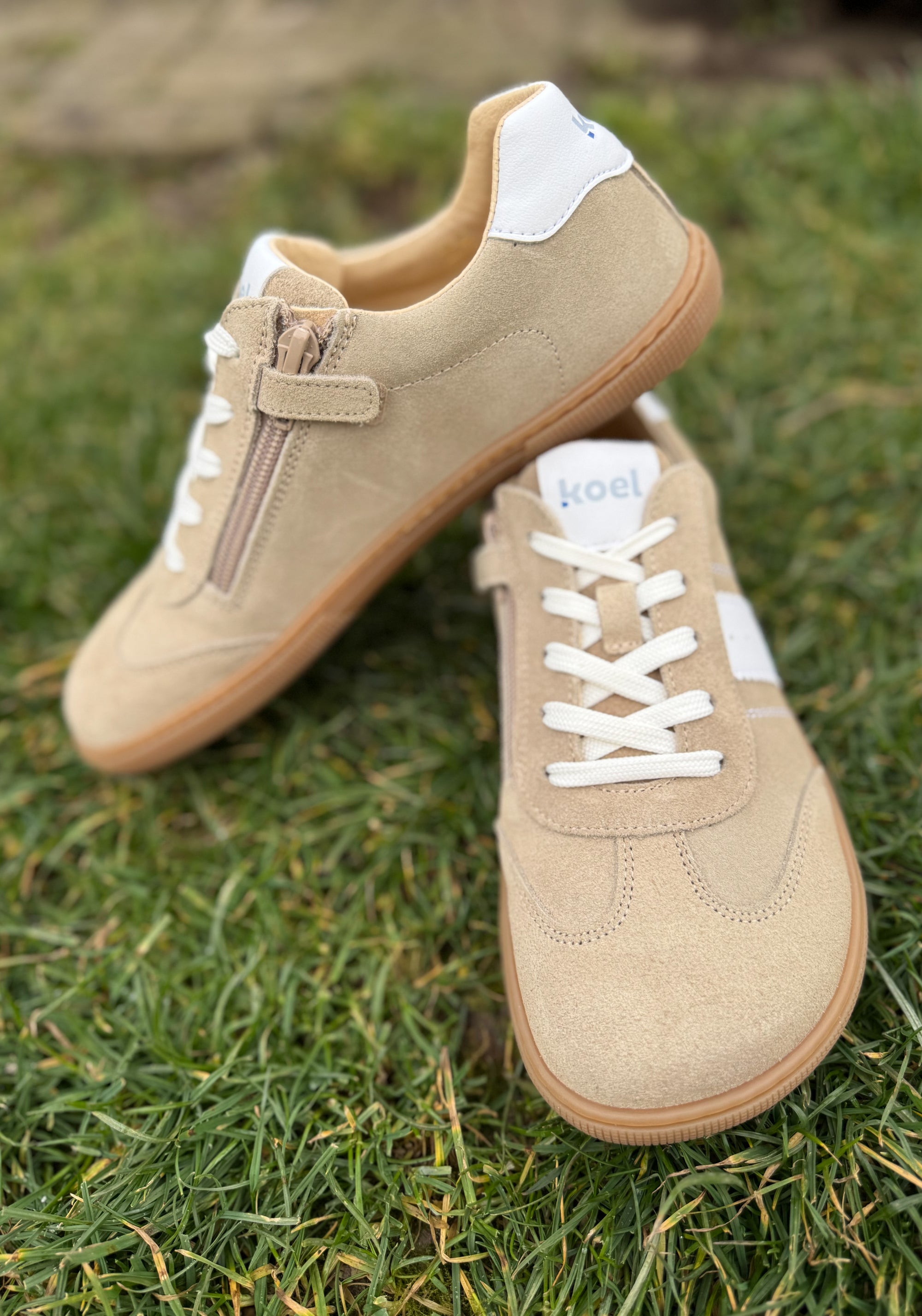 Sneakers Barefoot din piele întoarsă - Declan Beige