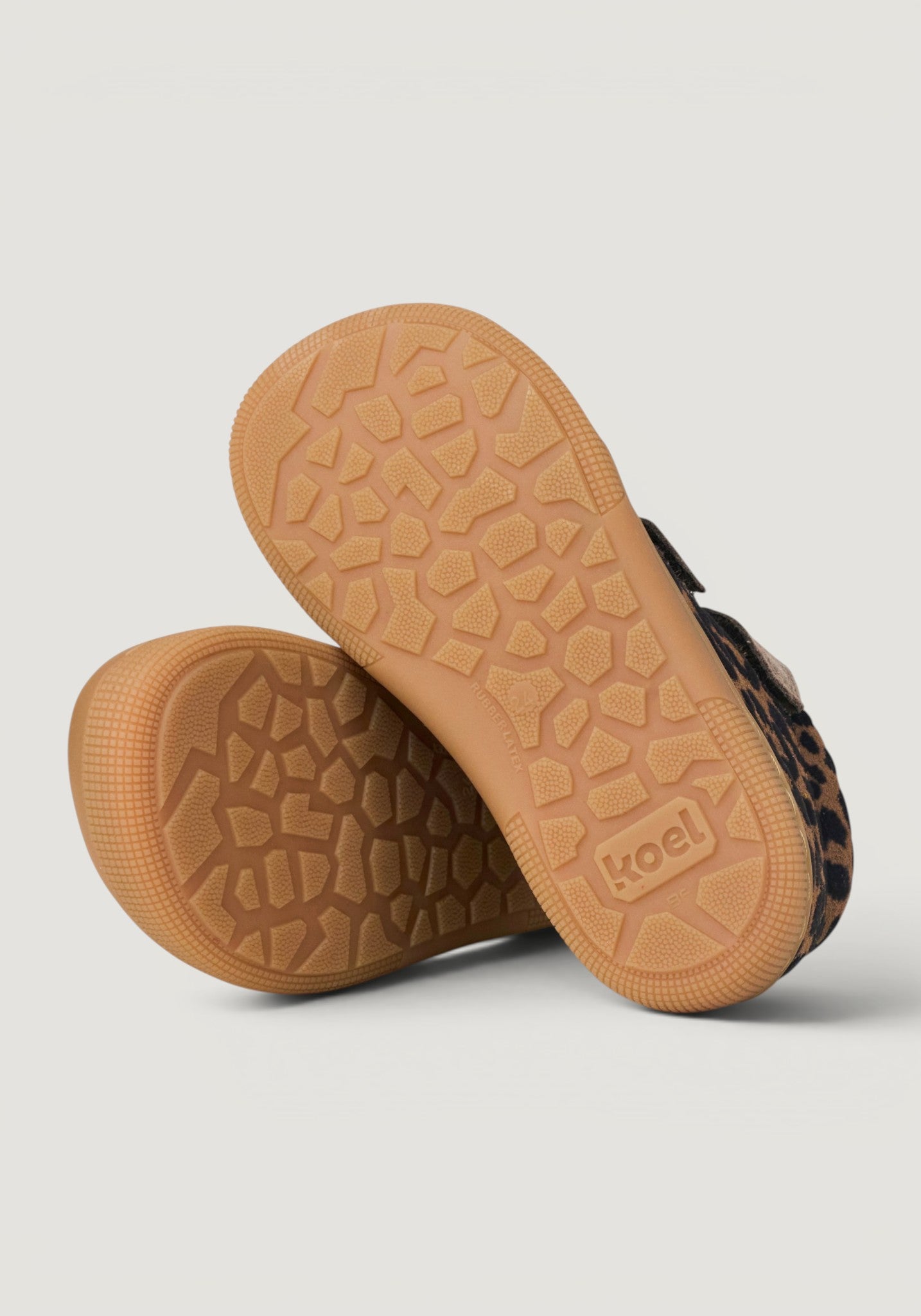 Sneakers Barefoot din piele întoarsă - Don Leo Taupe