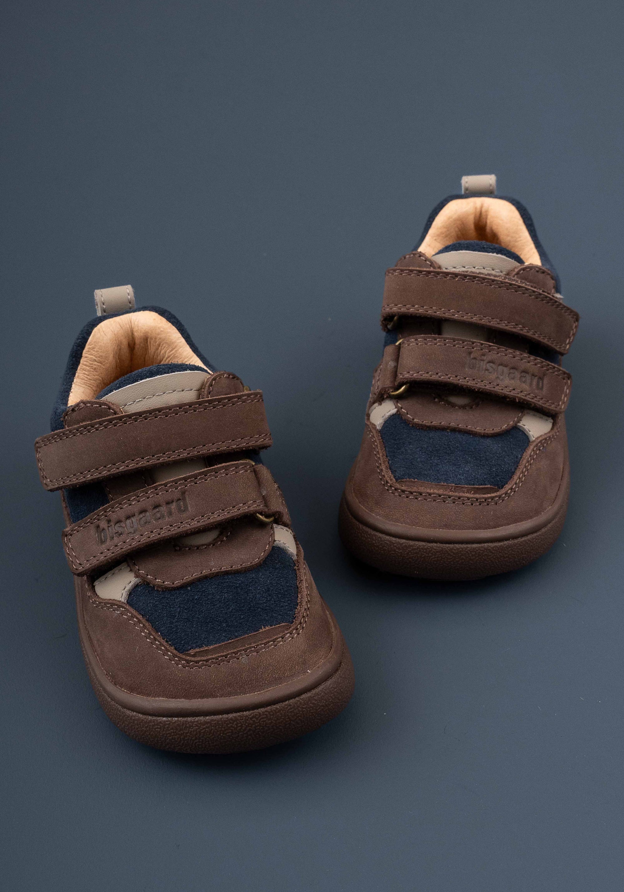 Sneakers Barefoot din piele întoarsă - Elroy Dark Brown