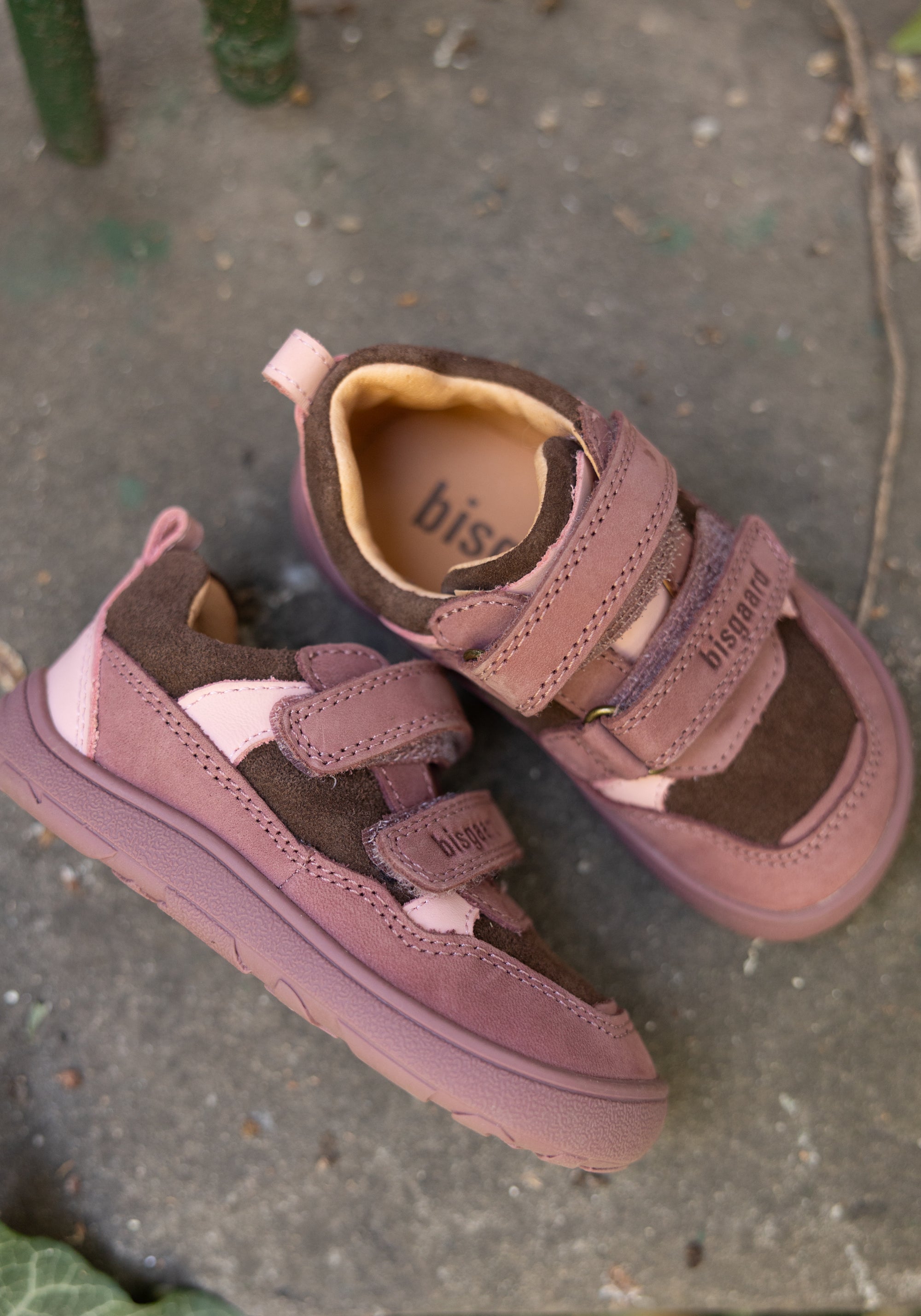 Sneakers Barefoot din piele întoarsă - Elroy Plum