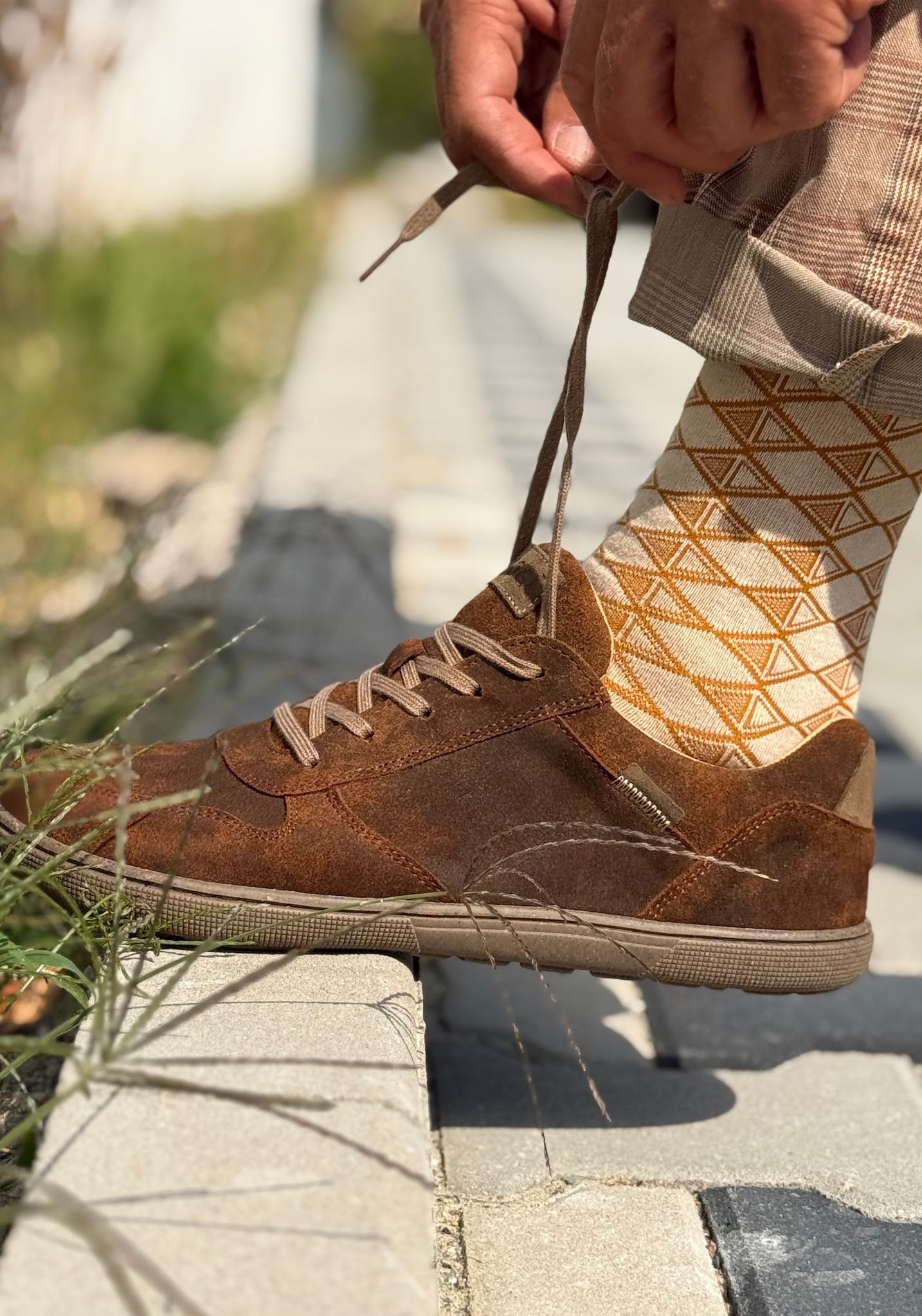 Sneakers Barefoot din piele întoarsă - Francie Cognac