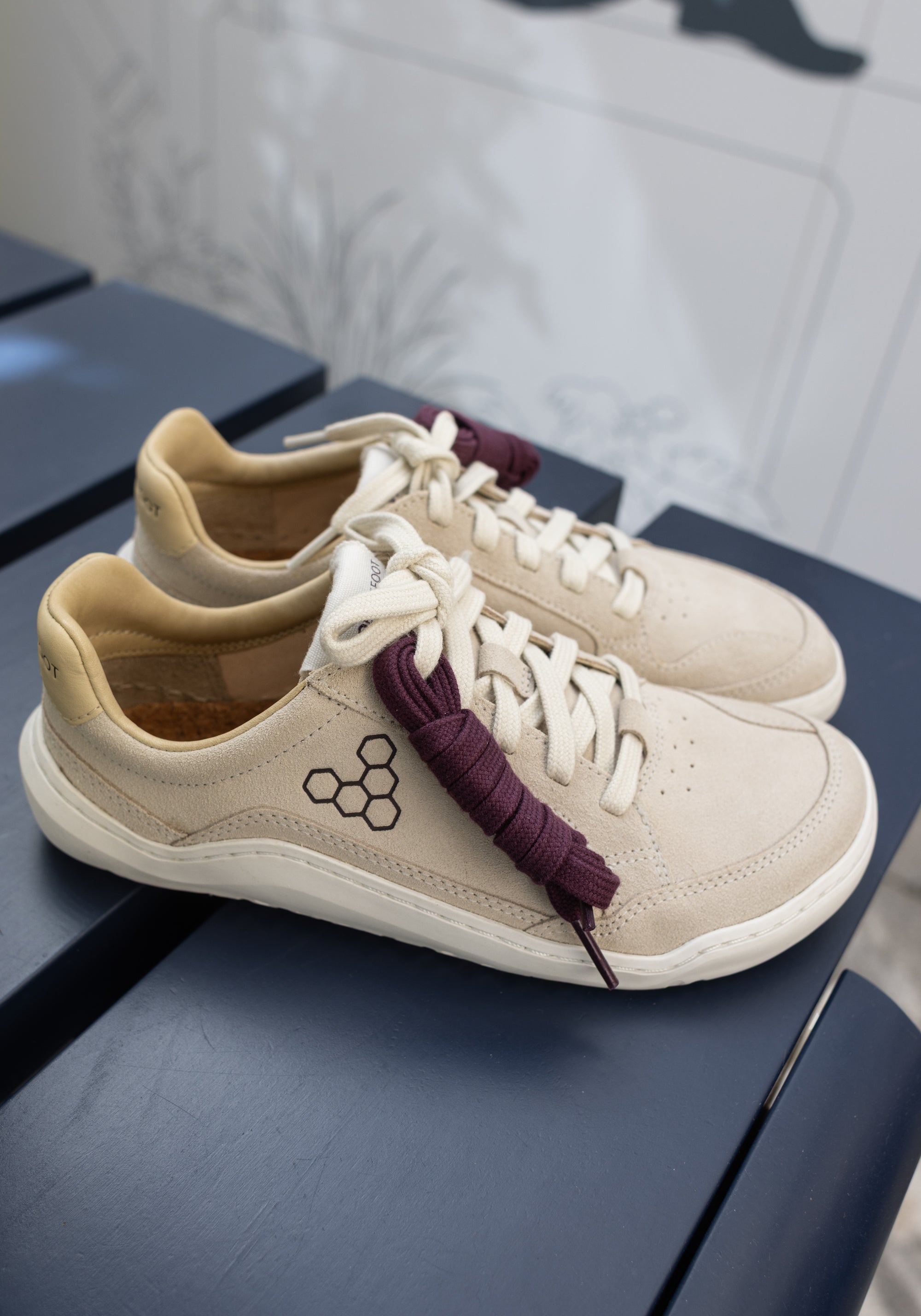 Sneakers Barefoot din piele întoarsă - Gobi II Women Sand/Fig