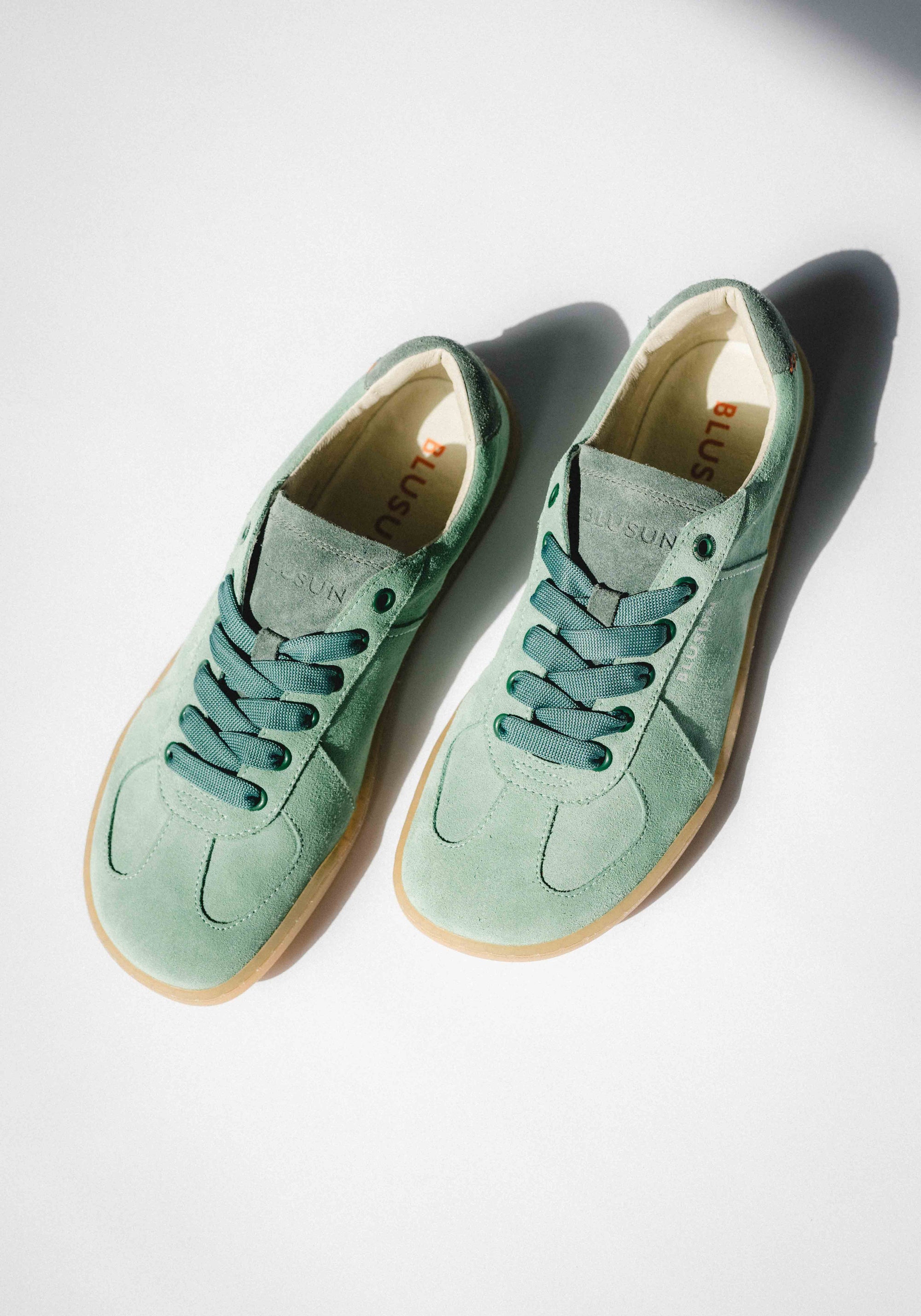 Sneakers Barefoot din piele întoarsă - Green