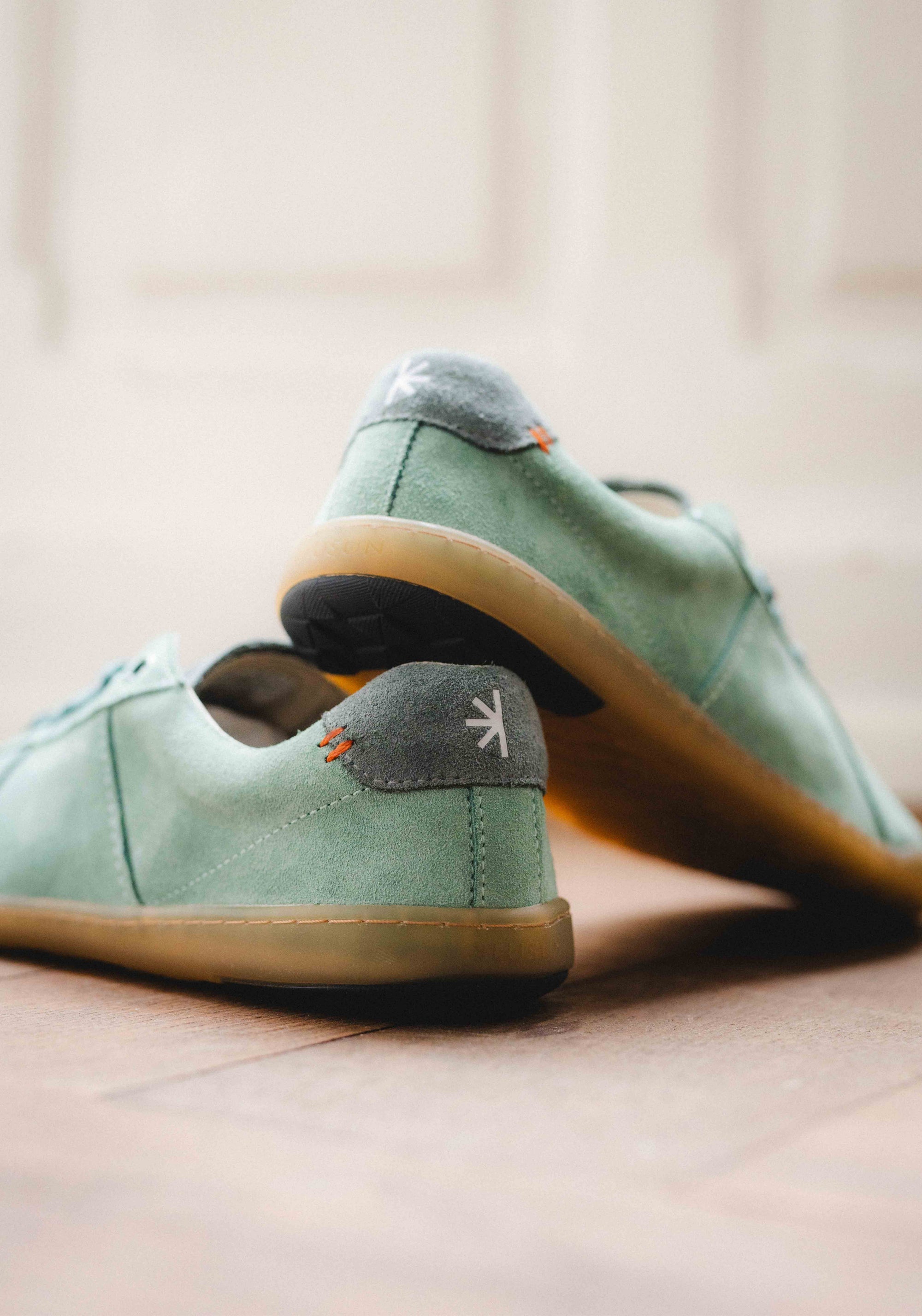 Sneakers Barefoot din piele întoarsă - Green